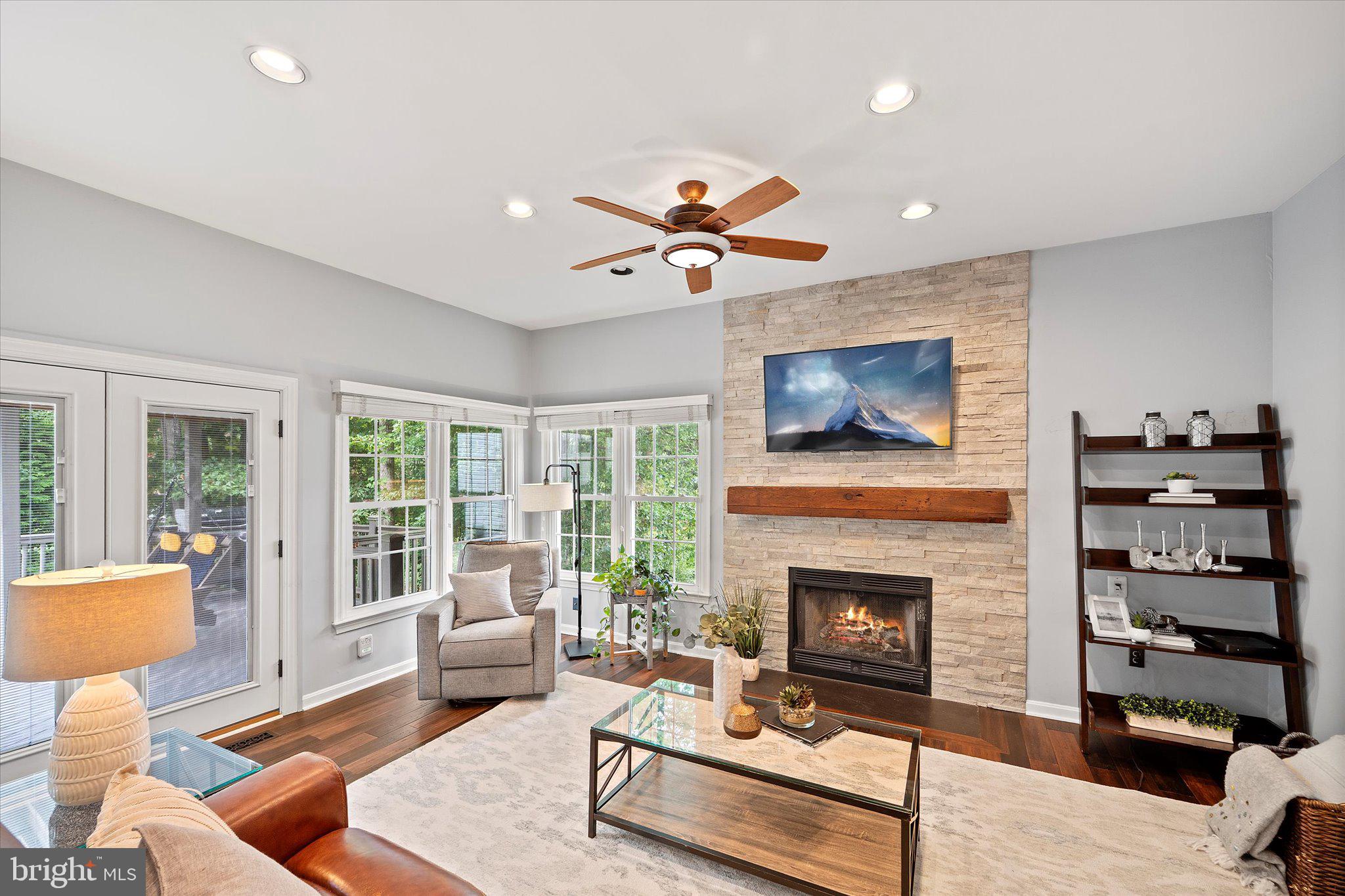 FIRWOOD MANOR - Residential