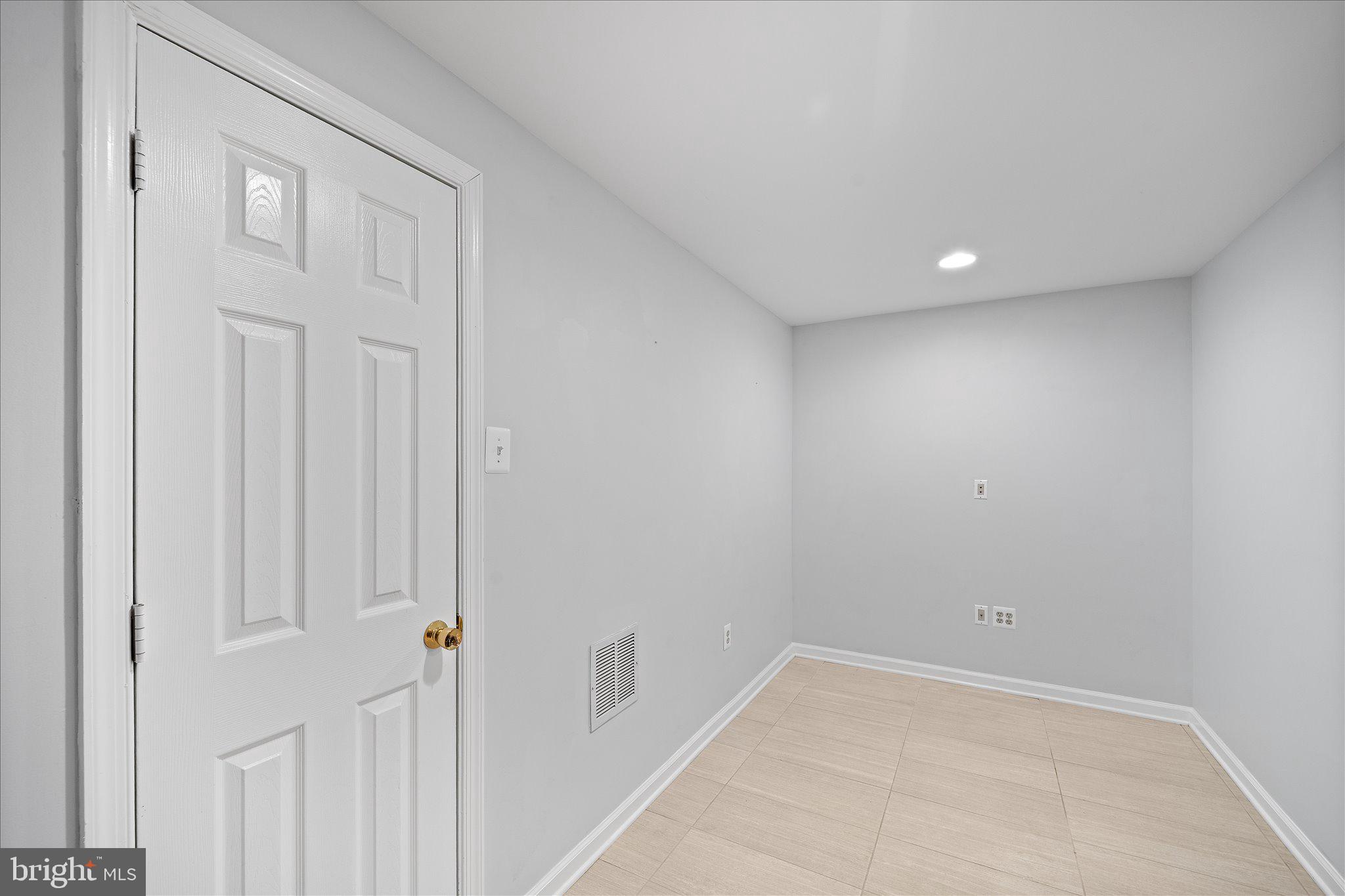 FIRWOOD MANOR - Residential