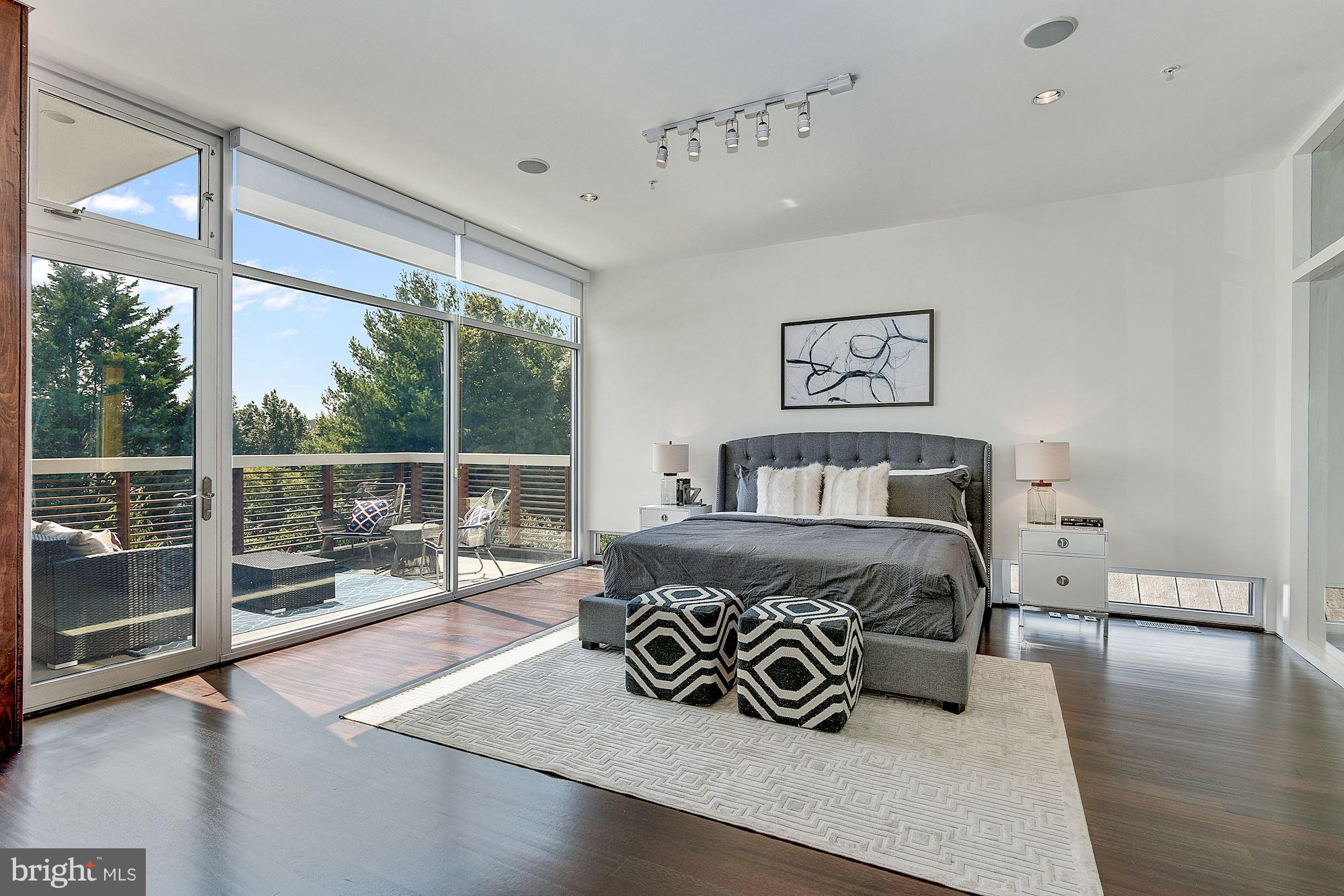 GEORGETOWN - Residential