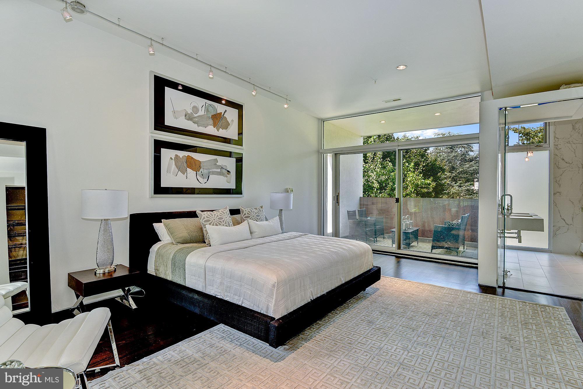 GEORGETOWN - Residential