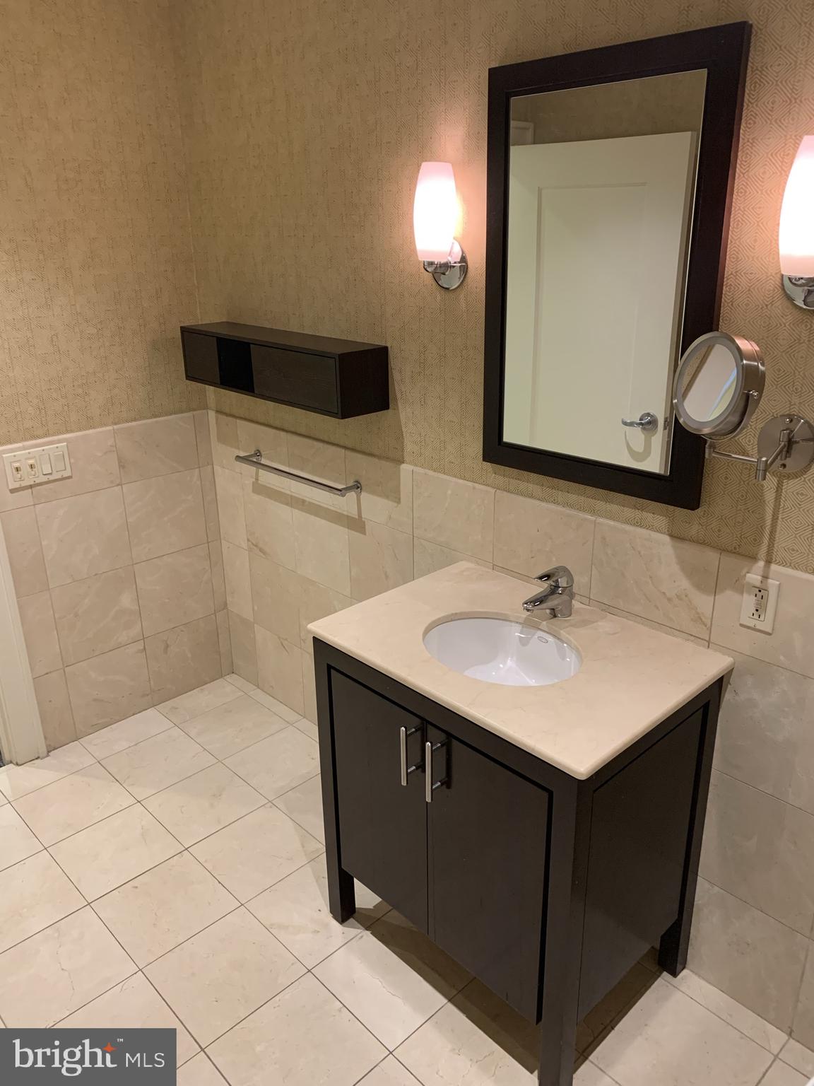 OLD CITY - Residential Lease