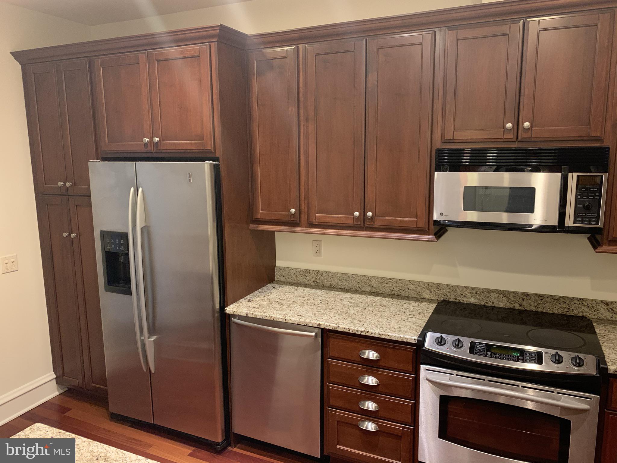 OLD CITY - Residential Lease