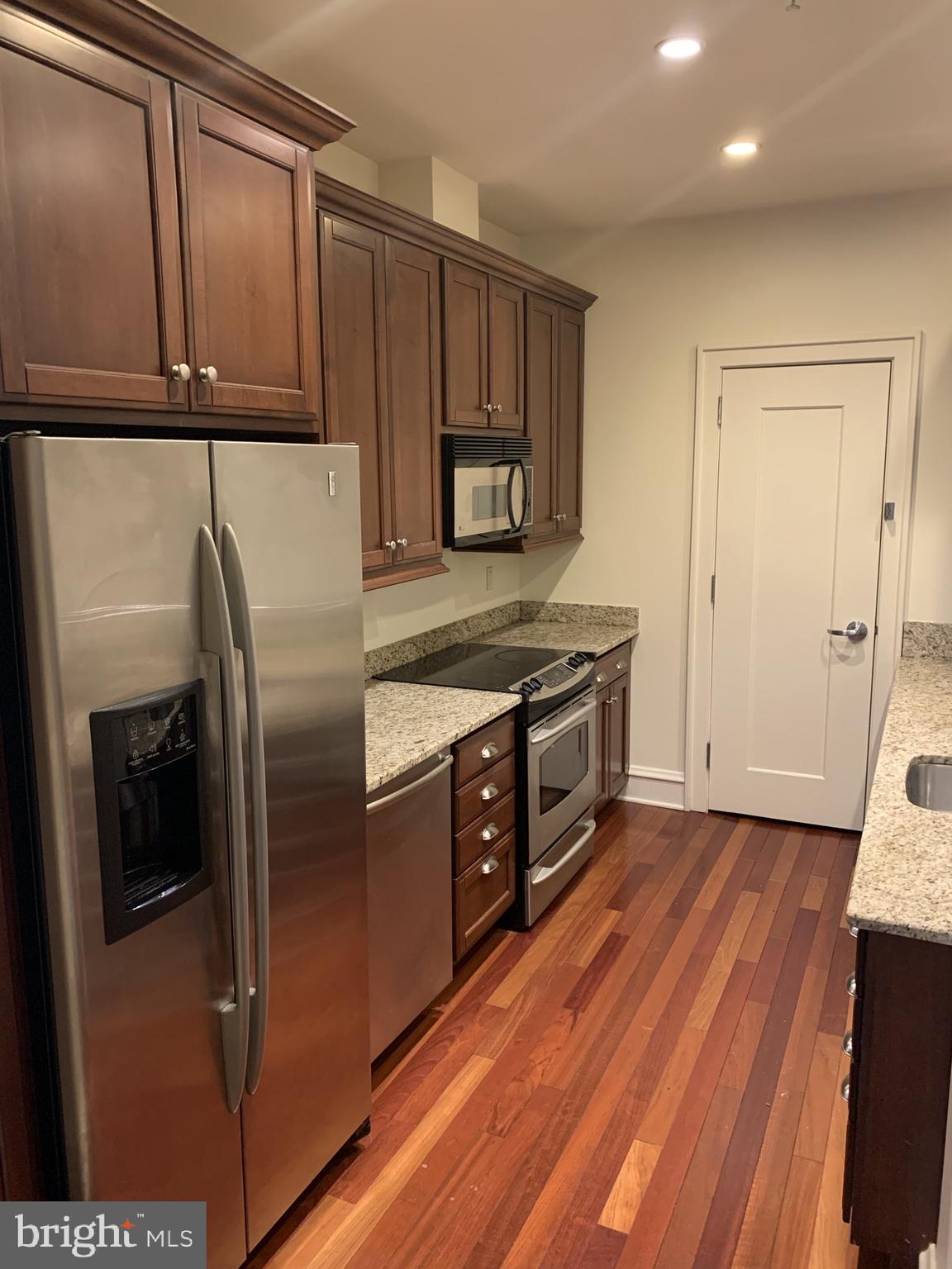 OLD CITY - Residential Lease