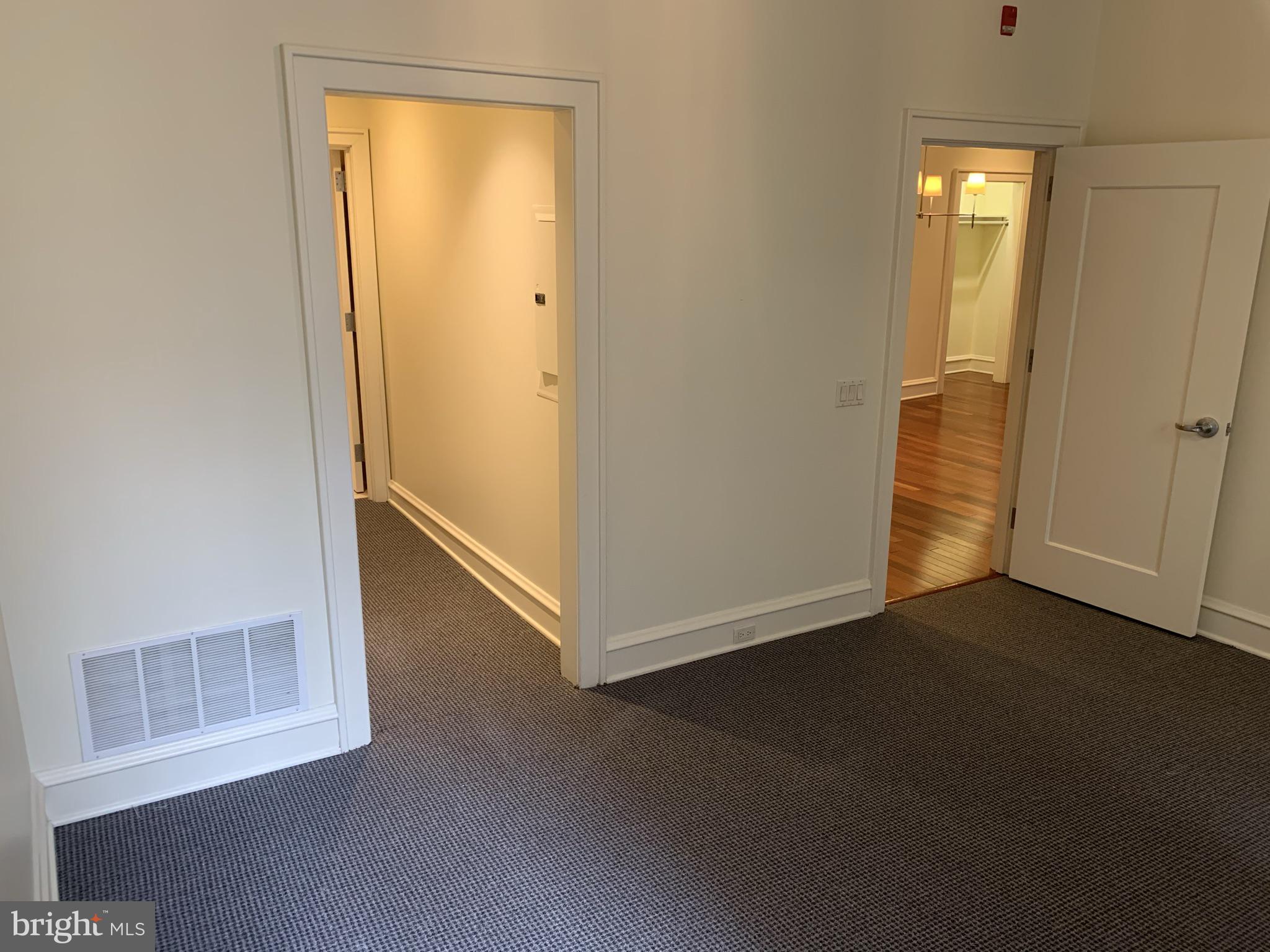 OLD CITY - Residential Lease