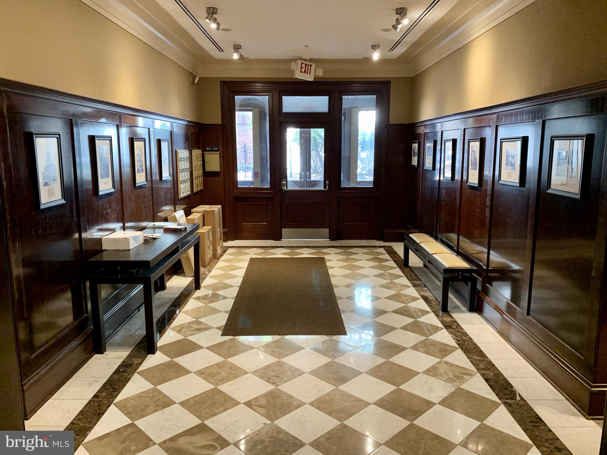 OLD CITY - Residential Lease