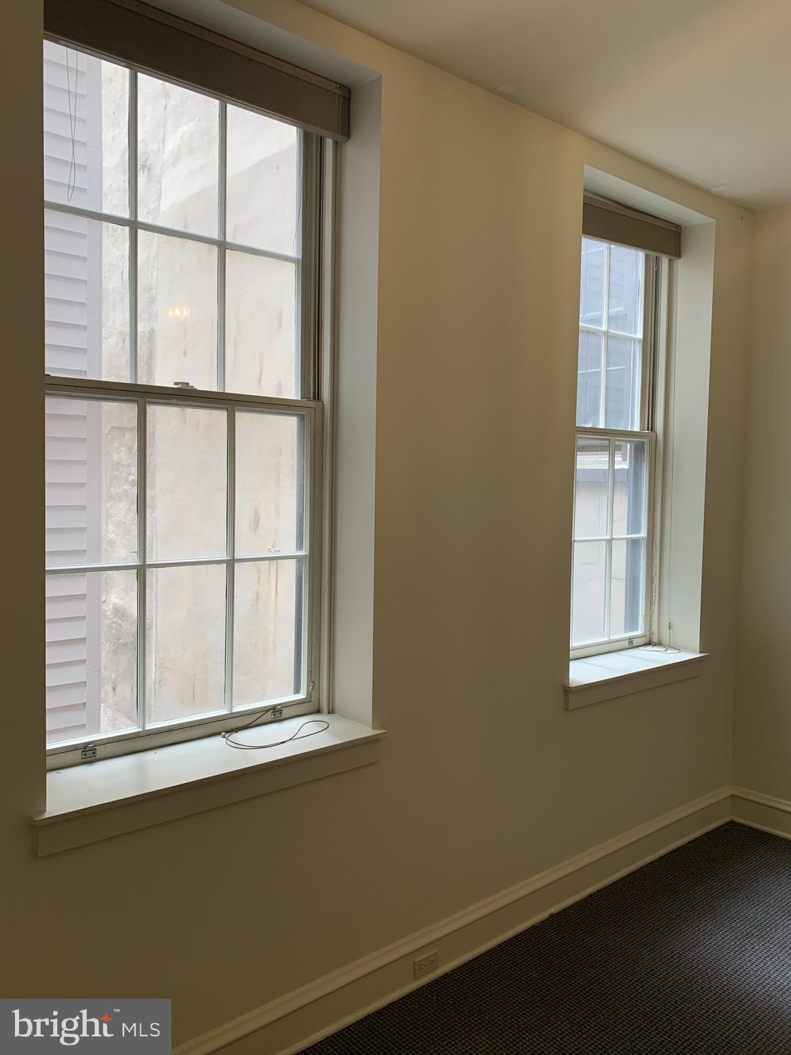 OLD CITY - Residential Lease