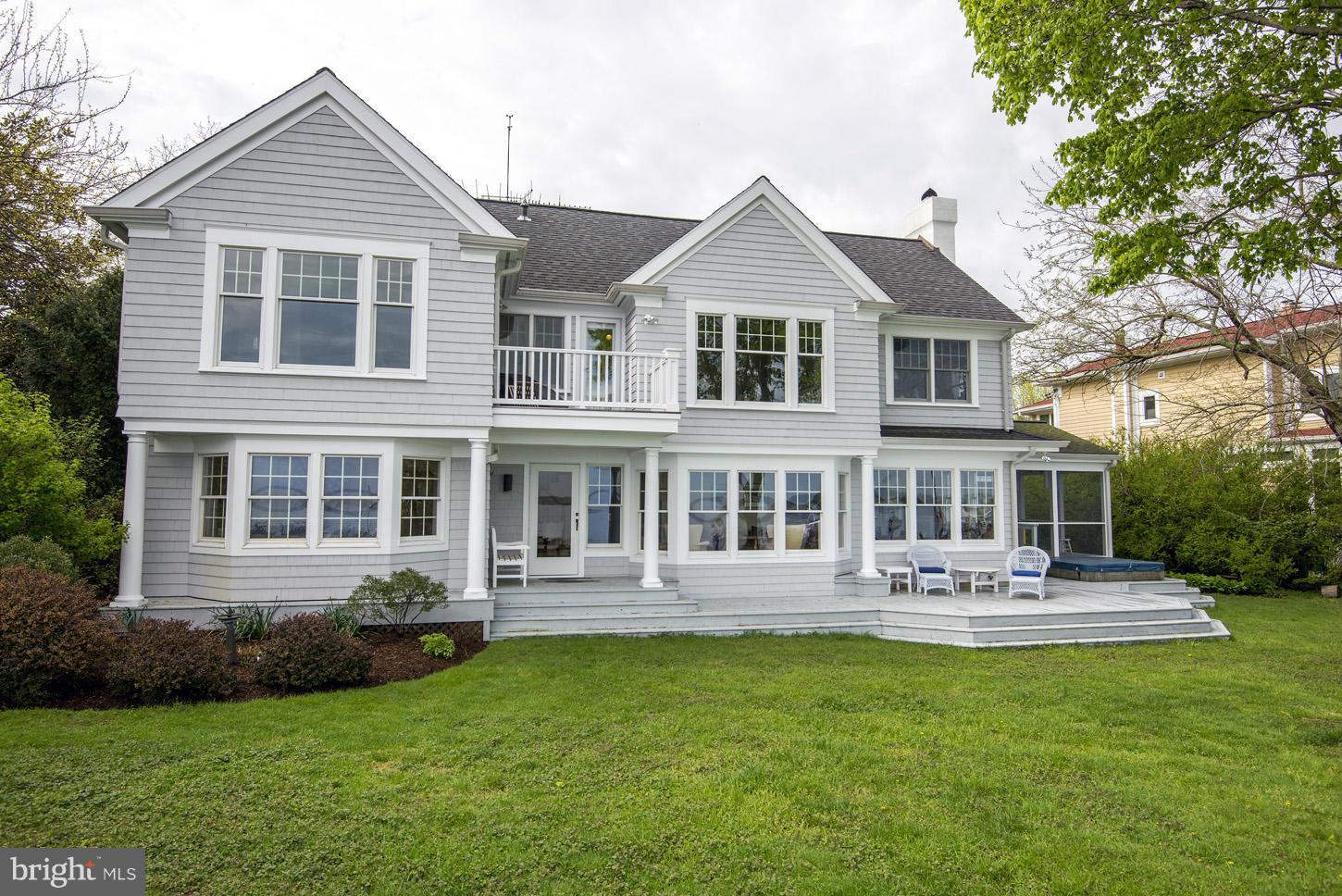 SHADY SIDE - Residential