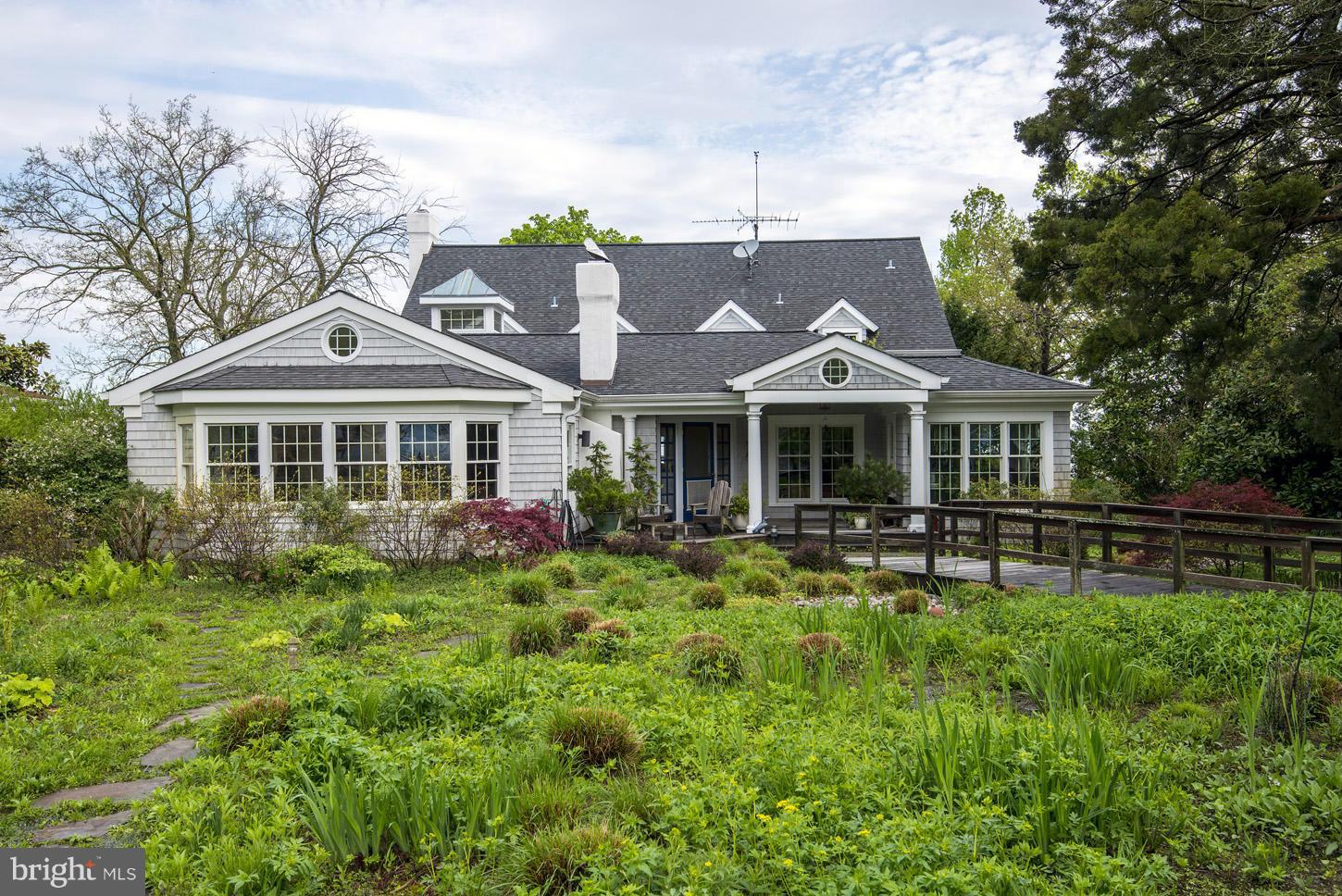 SHADY SIDE - Residential