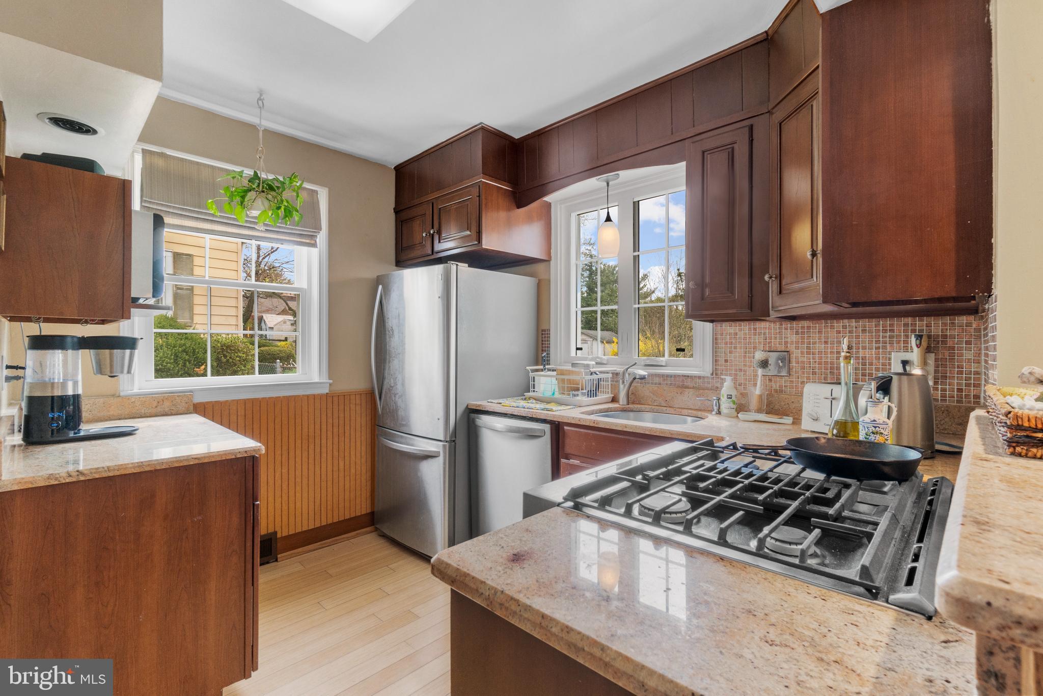 LOCH HILL - Residential