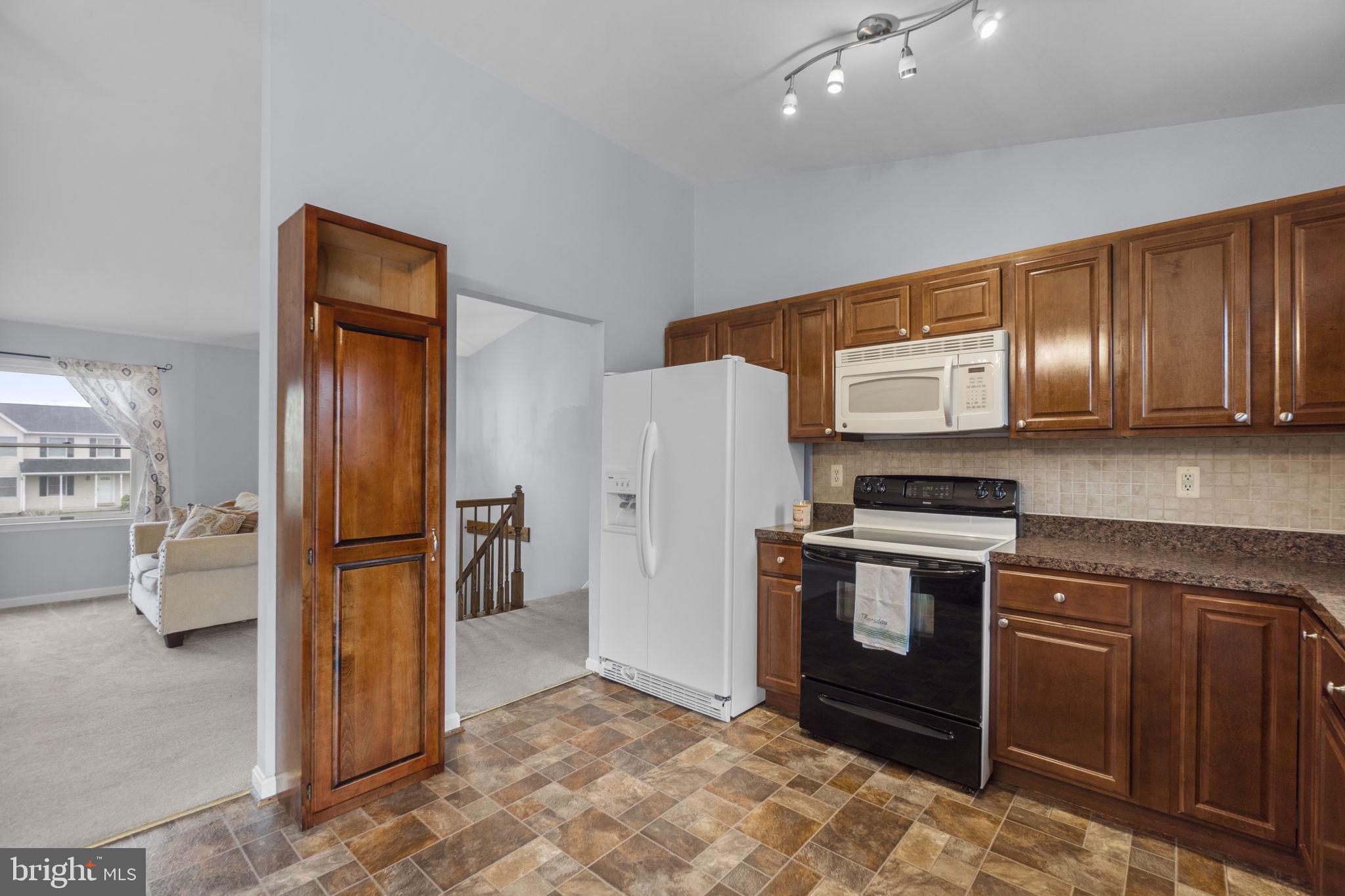 GATEWAY - Residential