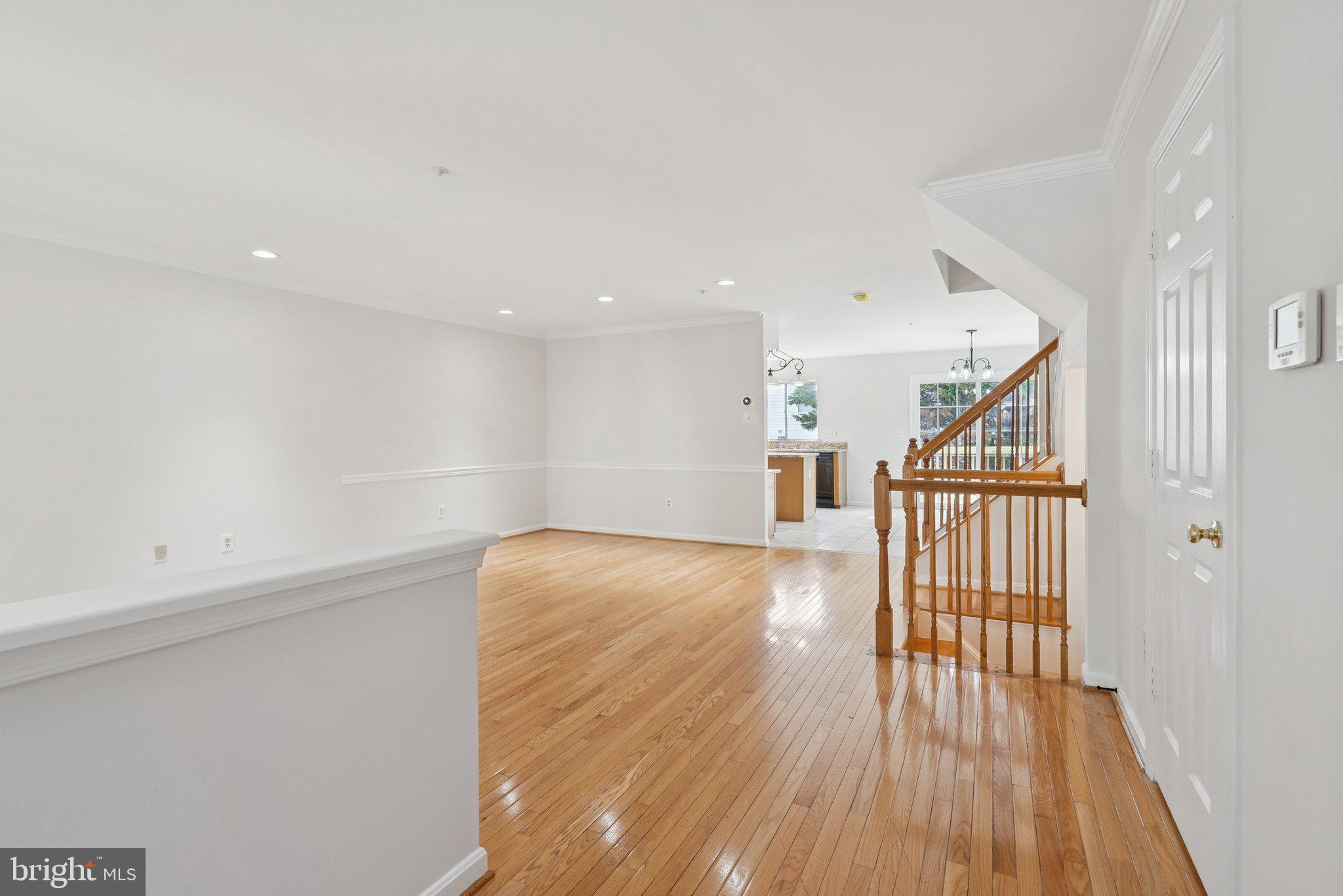 2318 MASSANUTTEN DRIVE