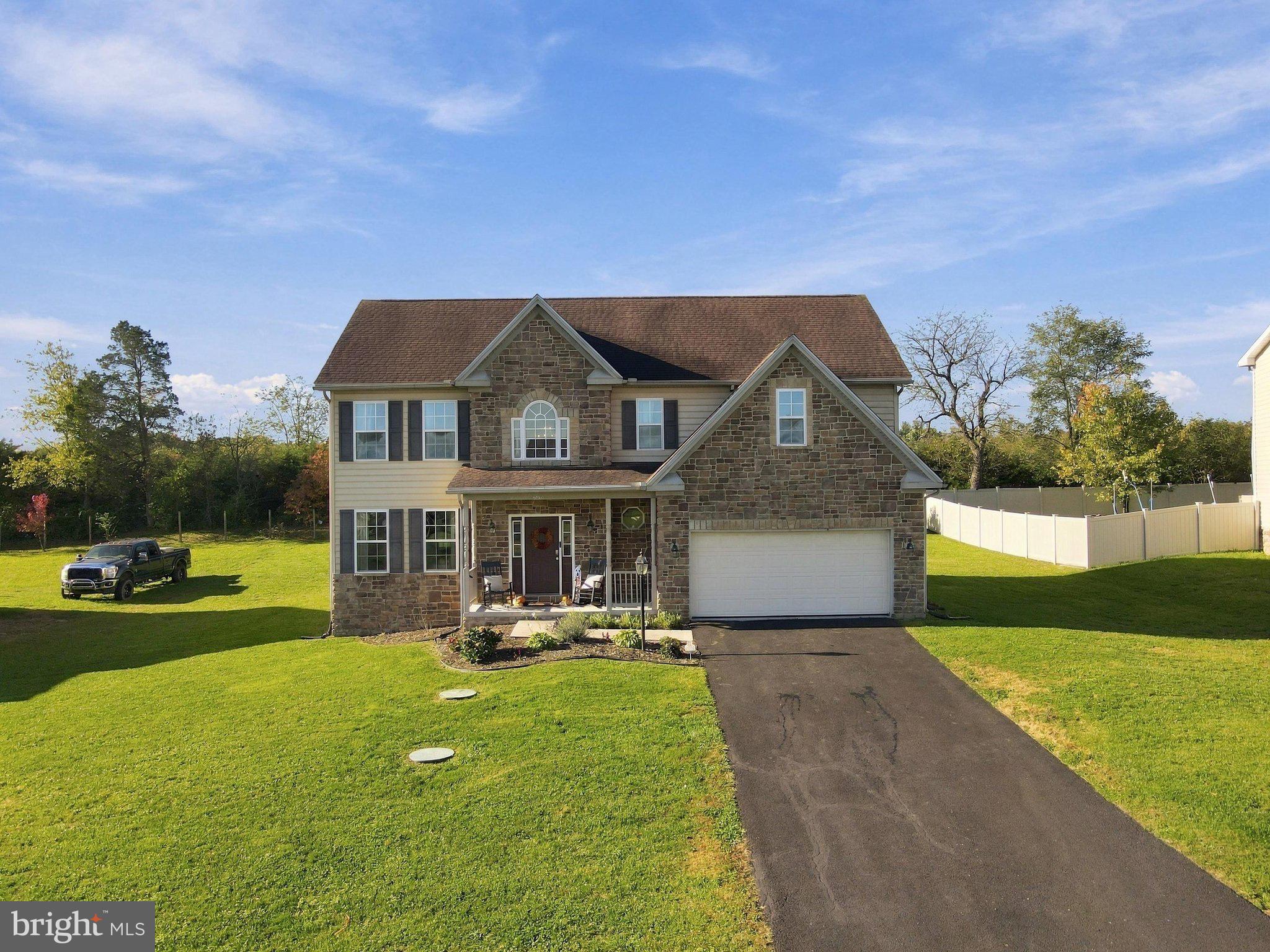 6220 BETTEKER LANE