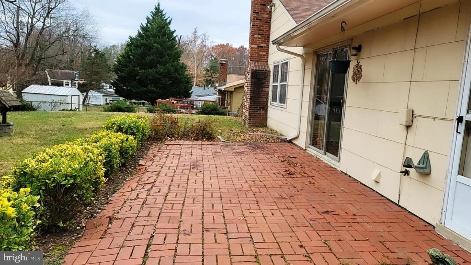 POINTER RIDGE - Residential