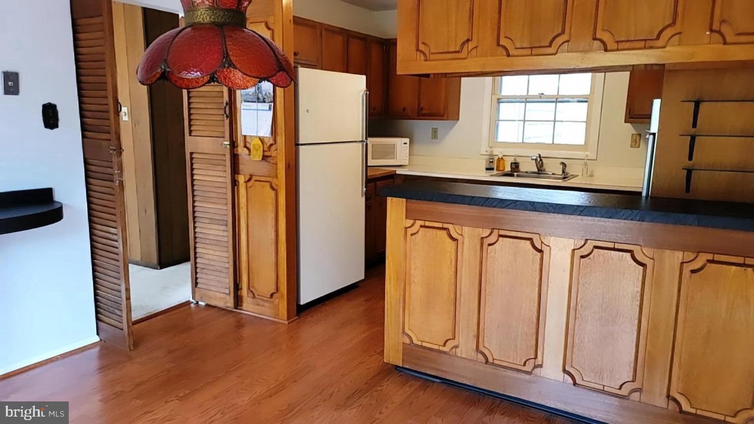 POINTER RIDGE - Residential