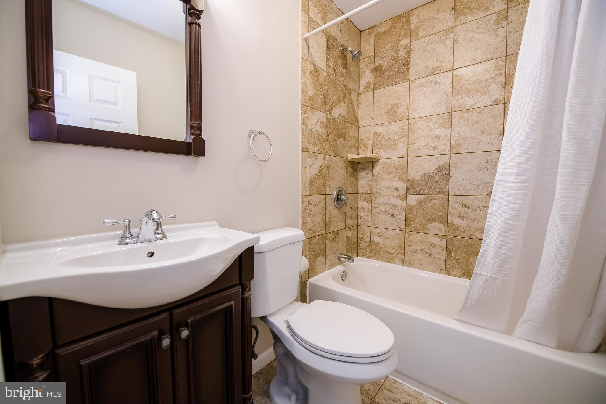 EASTERN TERRACE - Residential