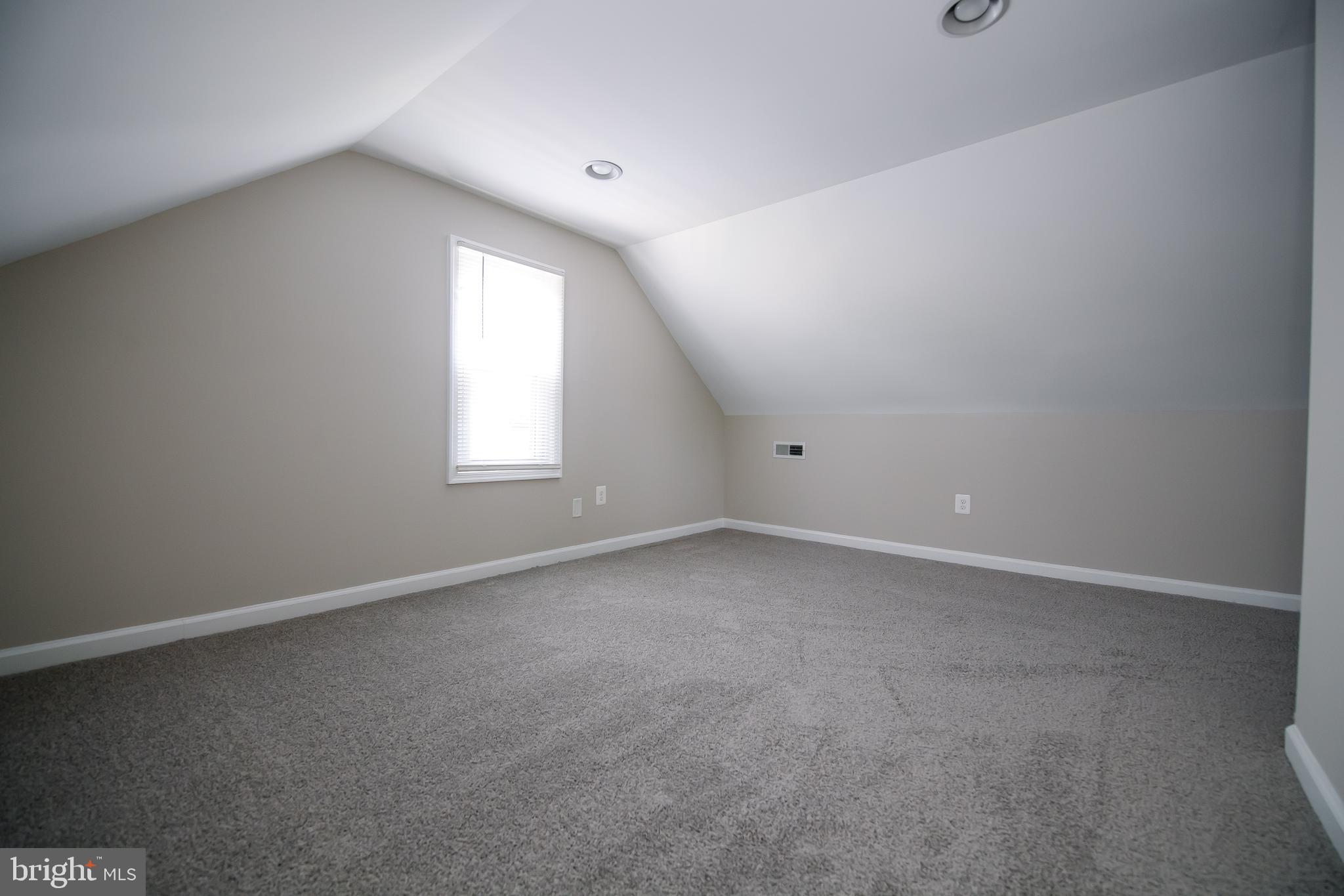 EASTERN TERRACE - Residential