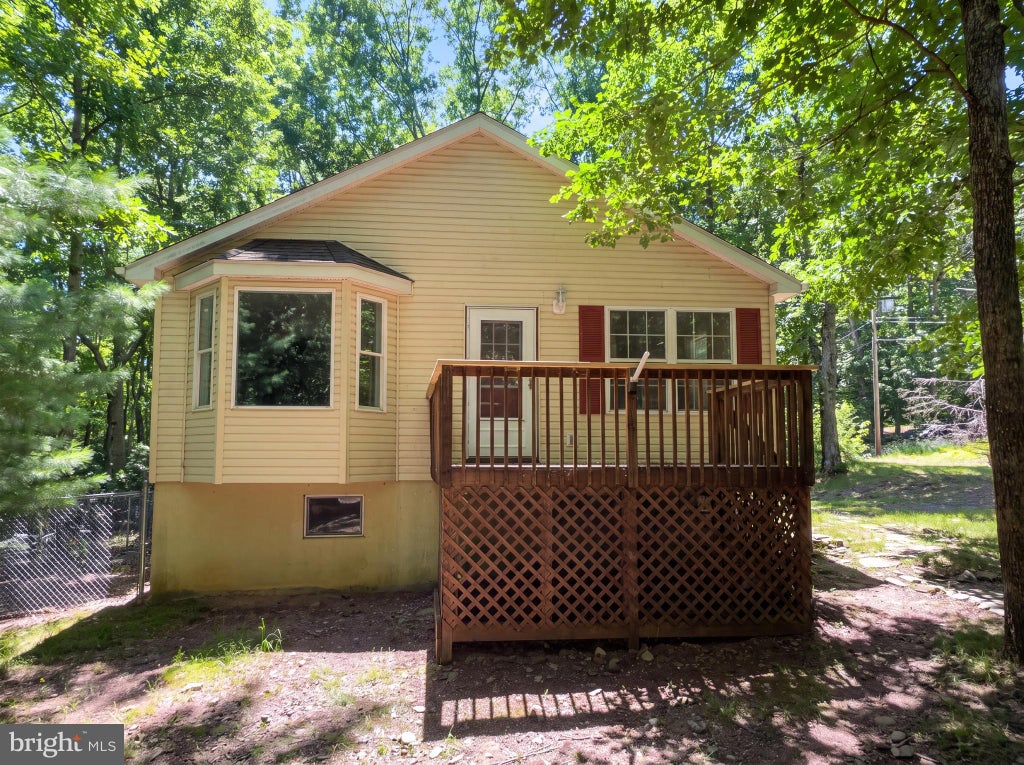 Photo of 63 Crnr Vacation Dr, WHITE HAVEN, PA 18661 (MLS # PALU2003210)