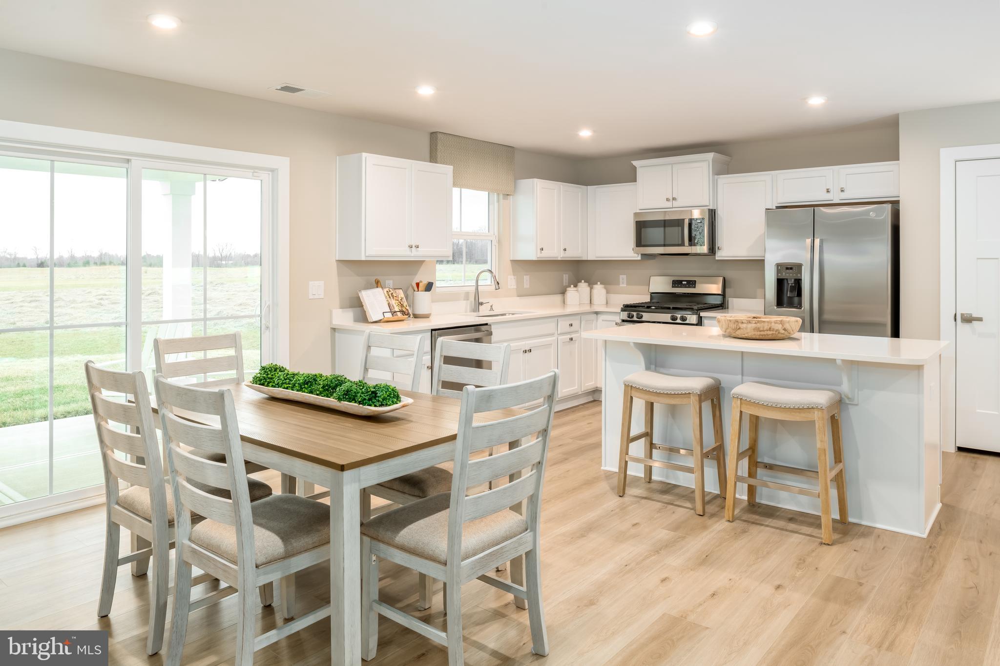 CARDINAL POINTE - Residential