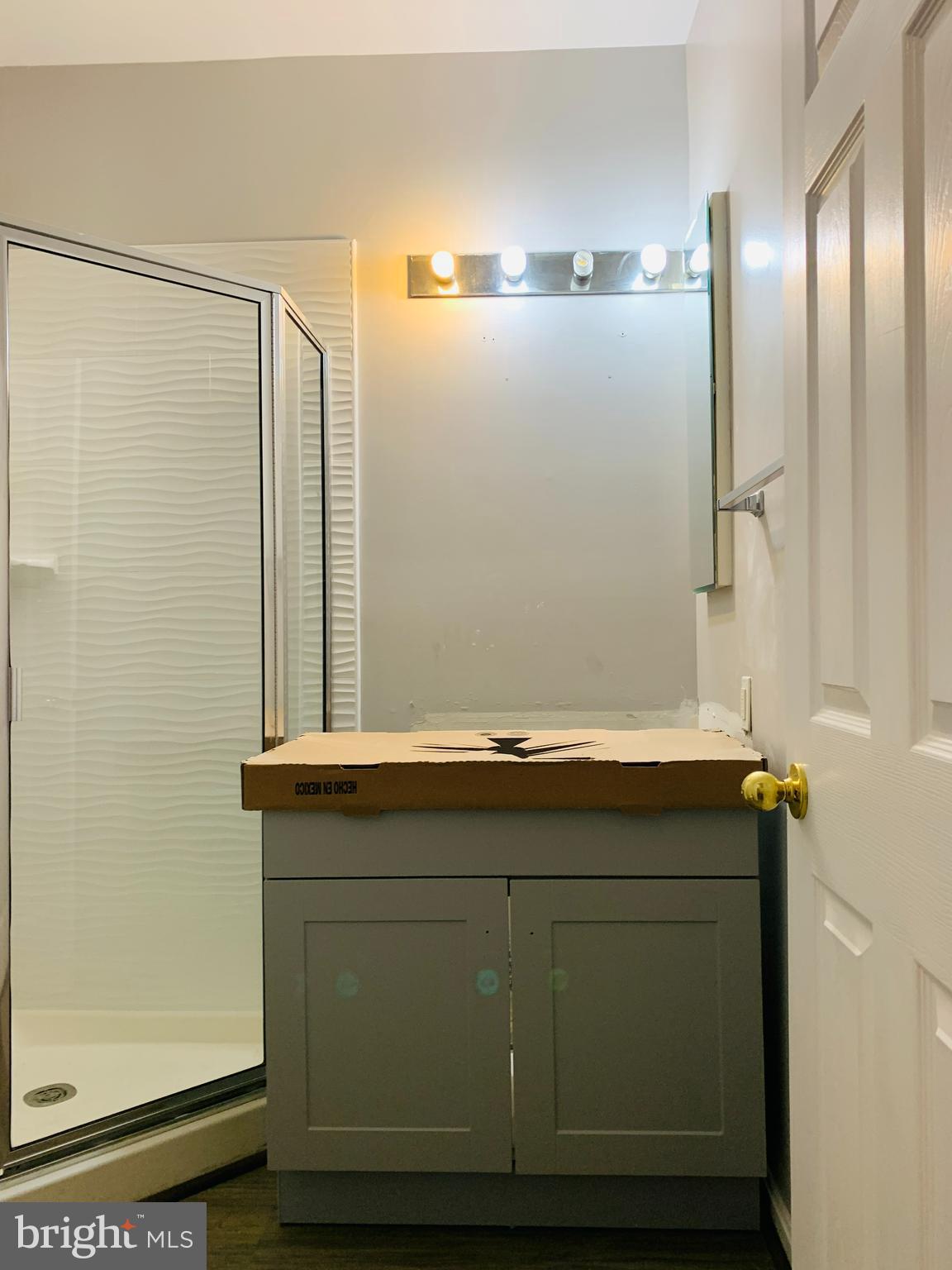 HILL OAKS CONDO - Residential Lease