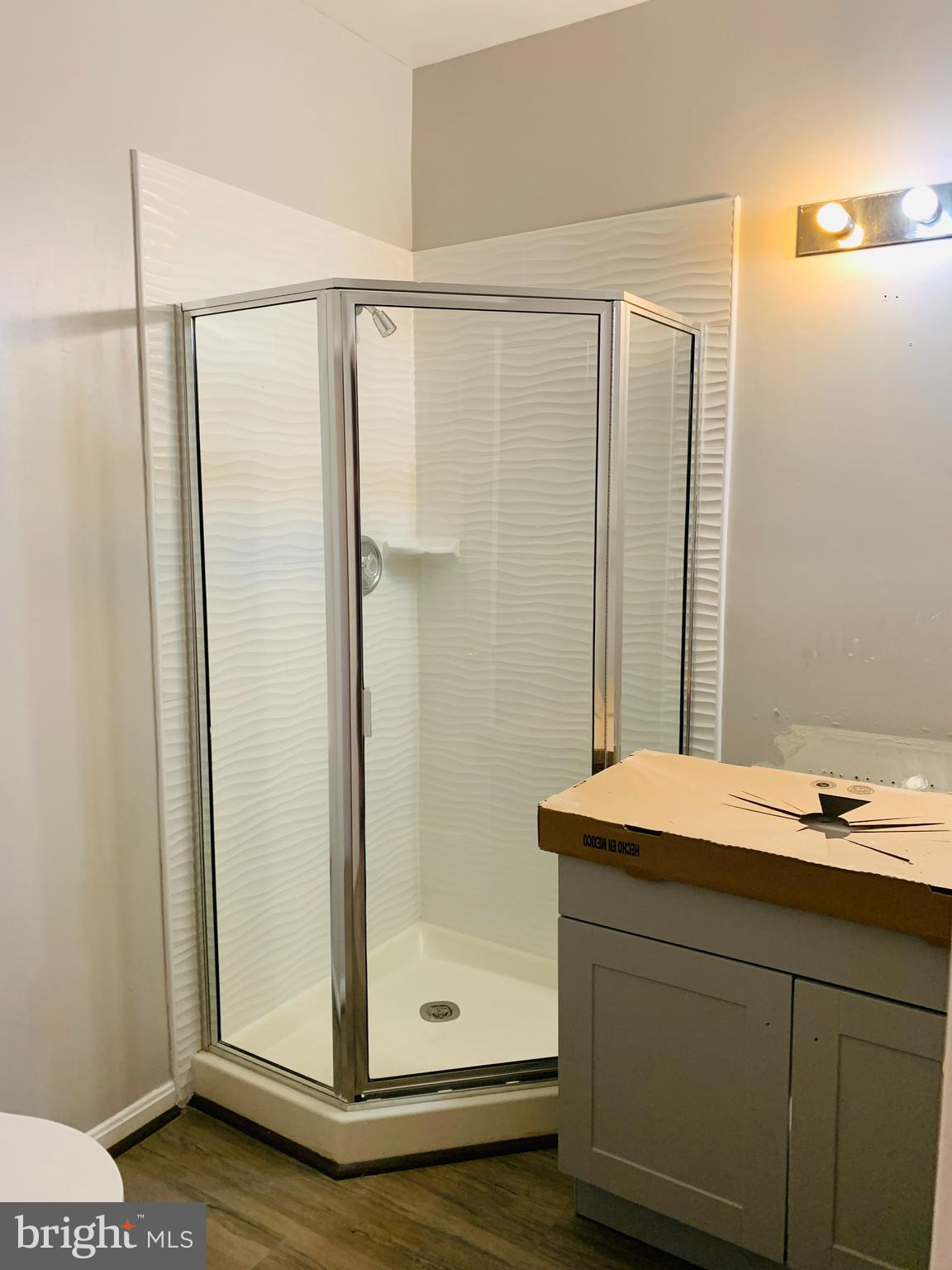 HILL OAKS CONDO - Residential Lease