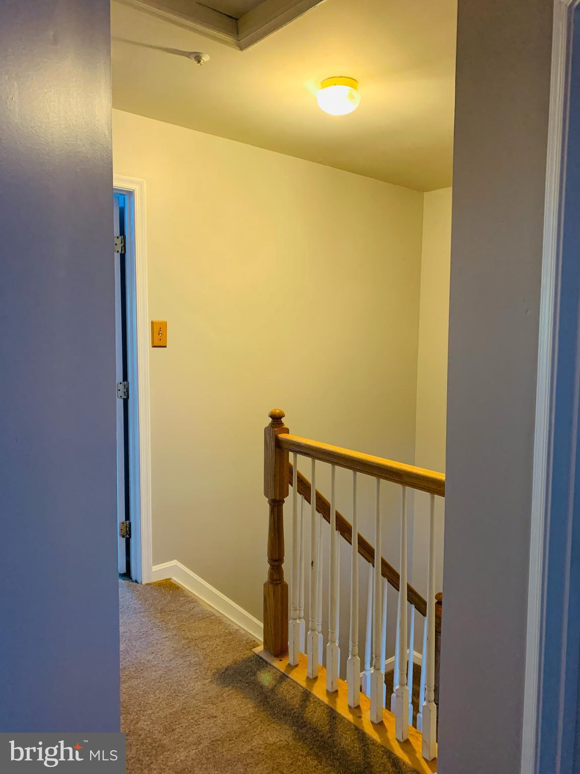 HILL OAKS CONDO - Residential Lease