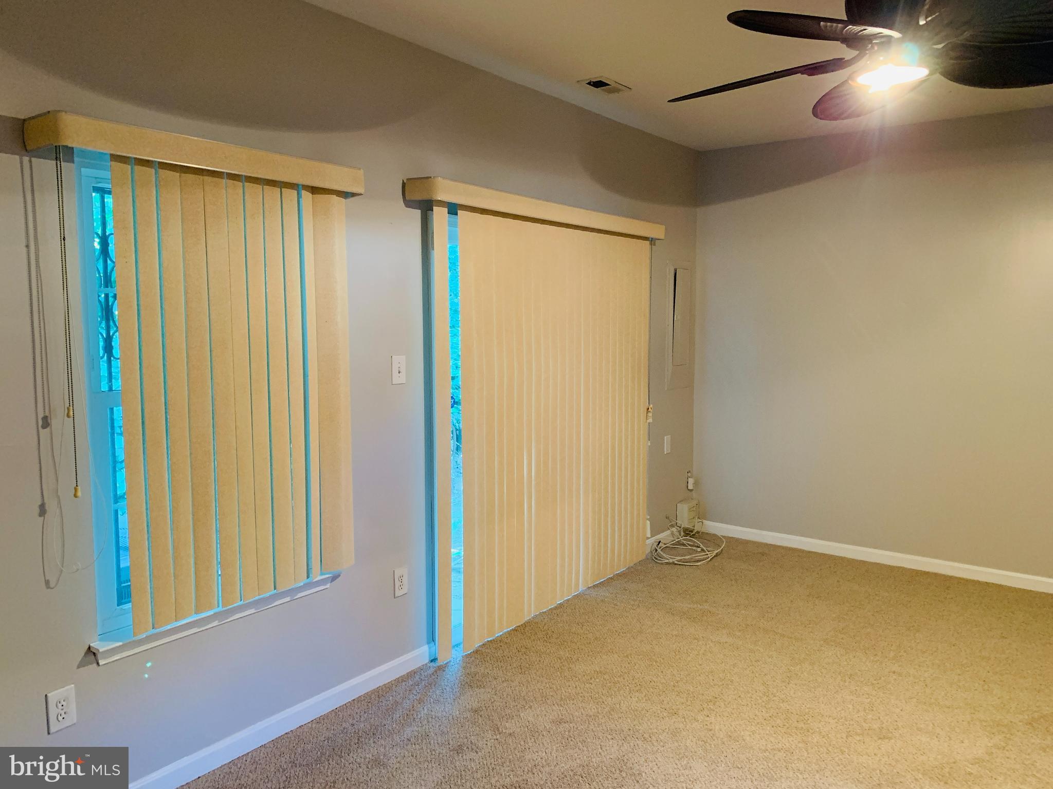 HILL OAKS CONDO - Residential Lease