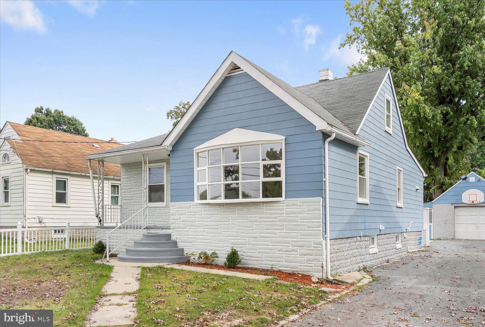 DUVALL TERRACE - Residential