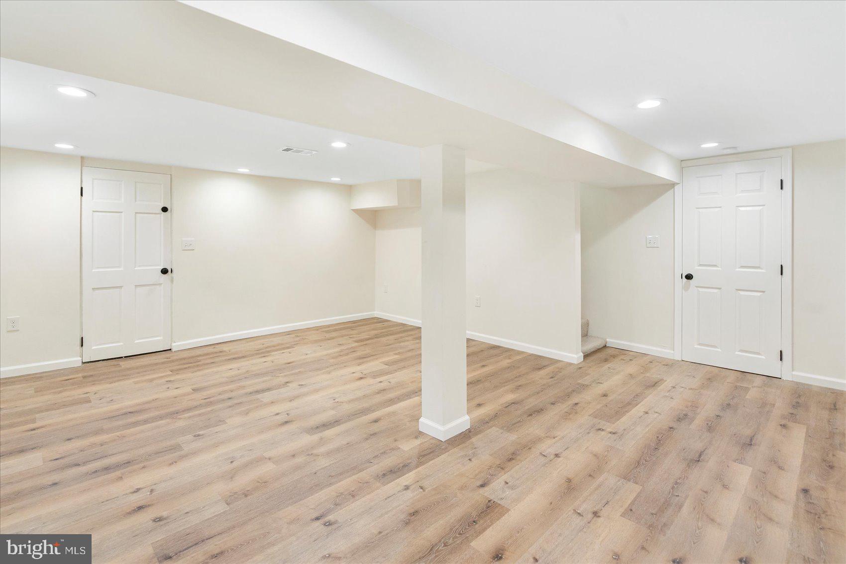 DUVALL TERRACE - Residential