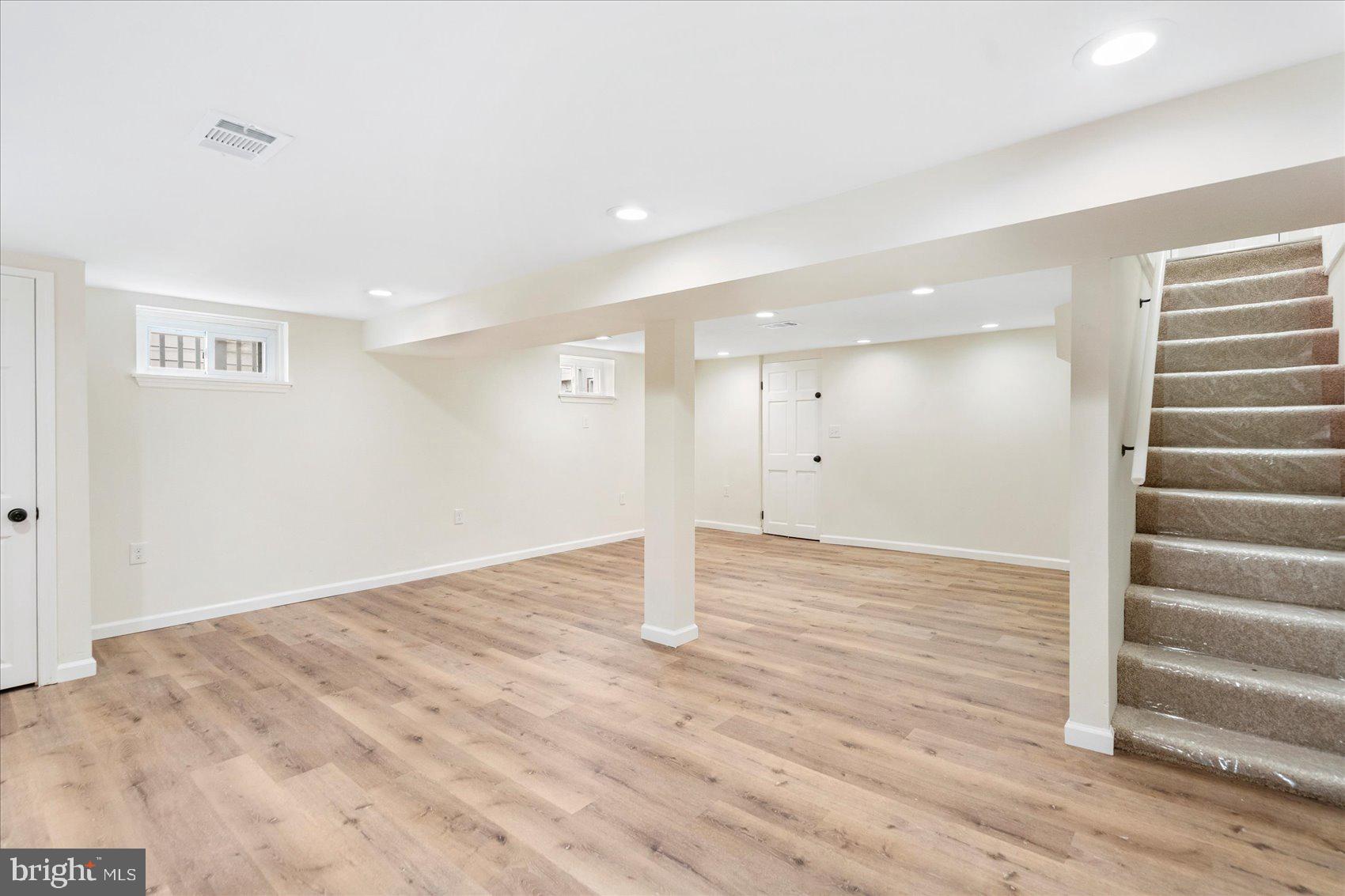 DUVALL TERRACE - Residential