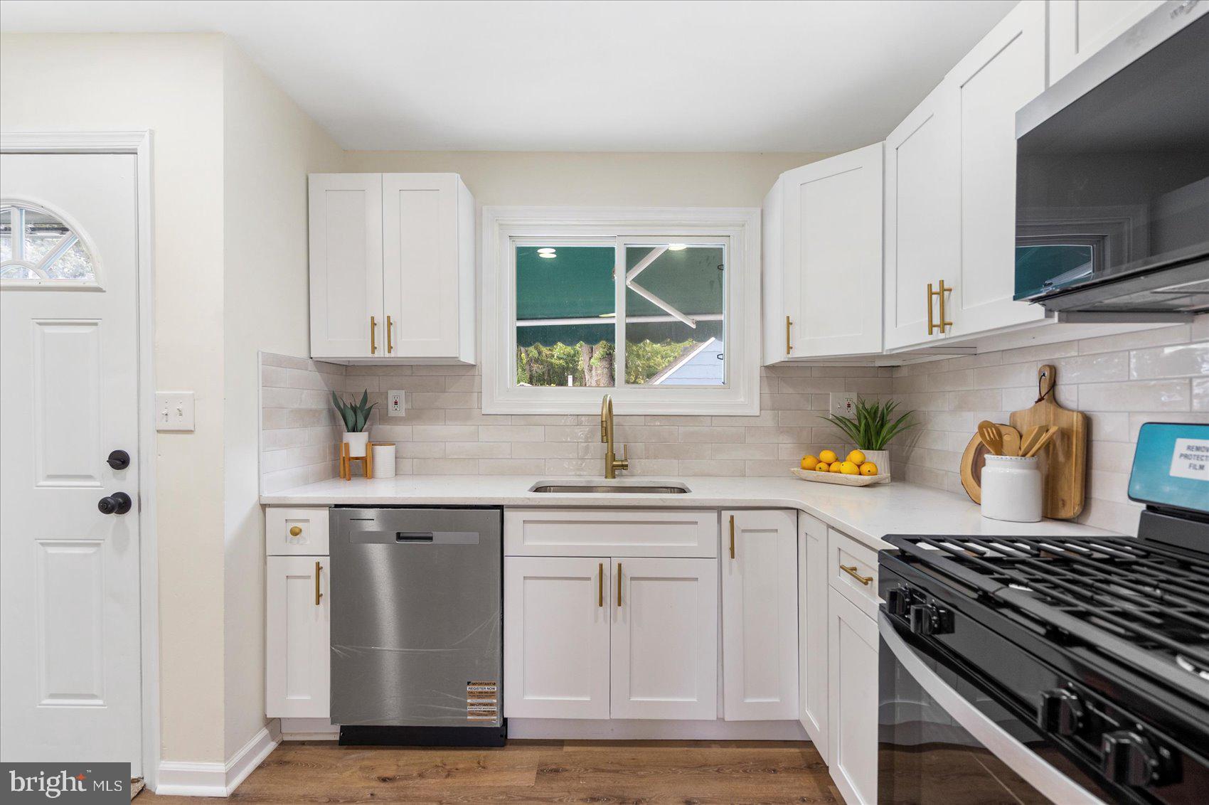 DUVALL TERRACE - Residential