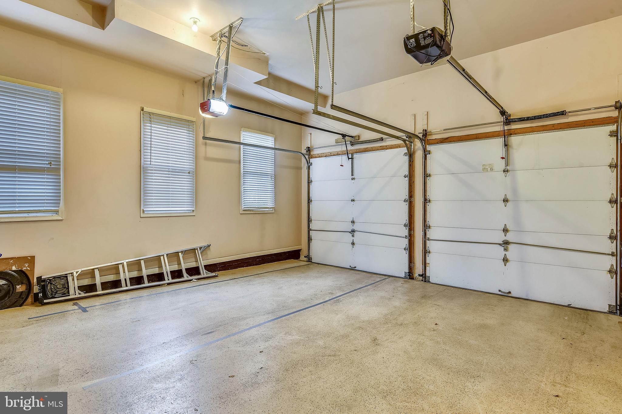 SUMNER LAKE - Residential