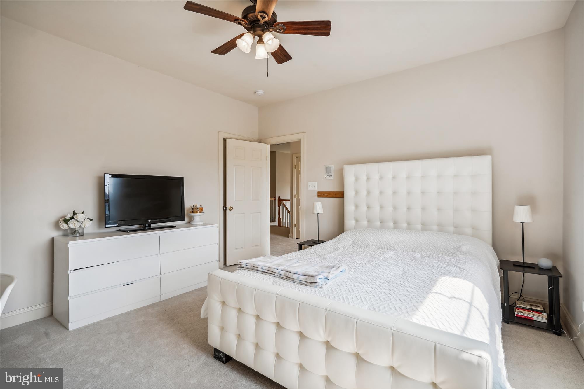 SUMNER LAKE - Residential