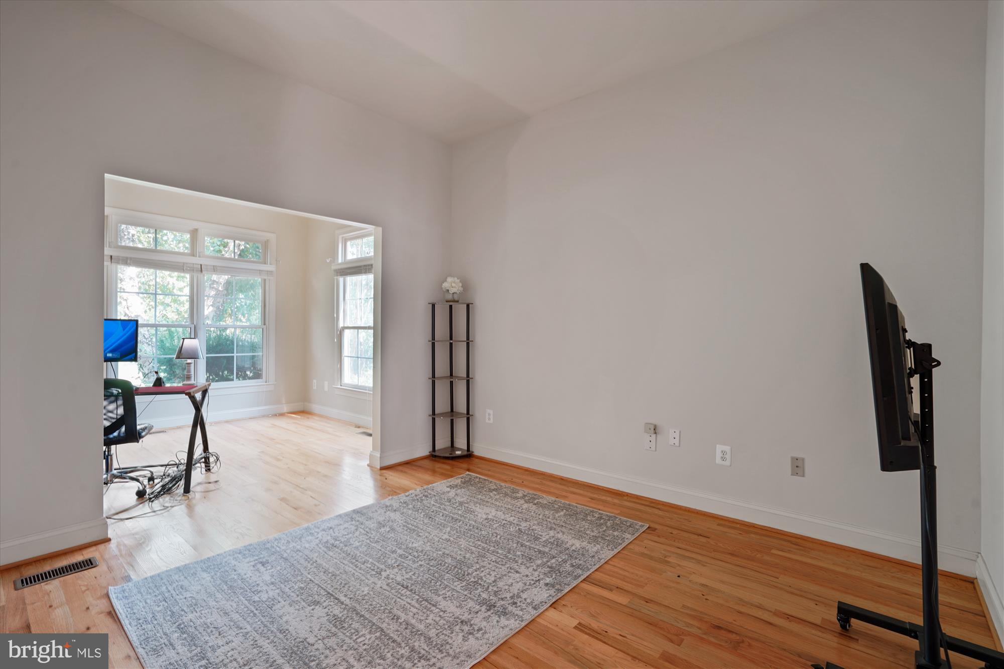 SUMNER LAKE - Residential