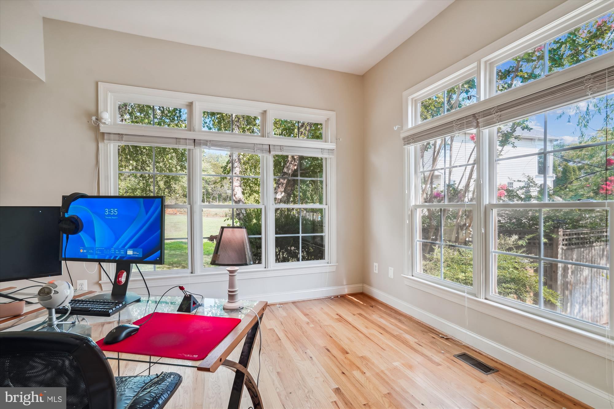 SUMNER LAKE - Residential