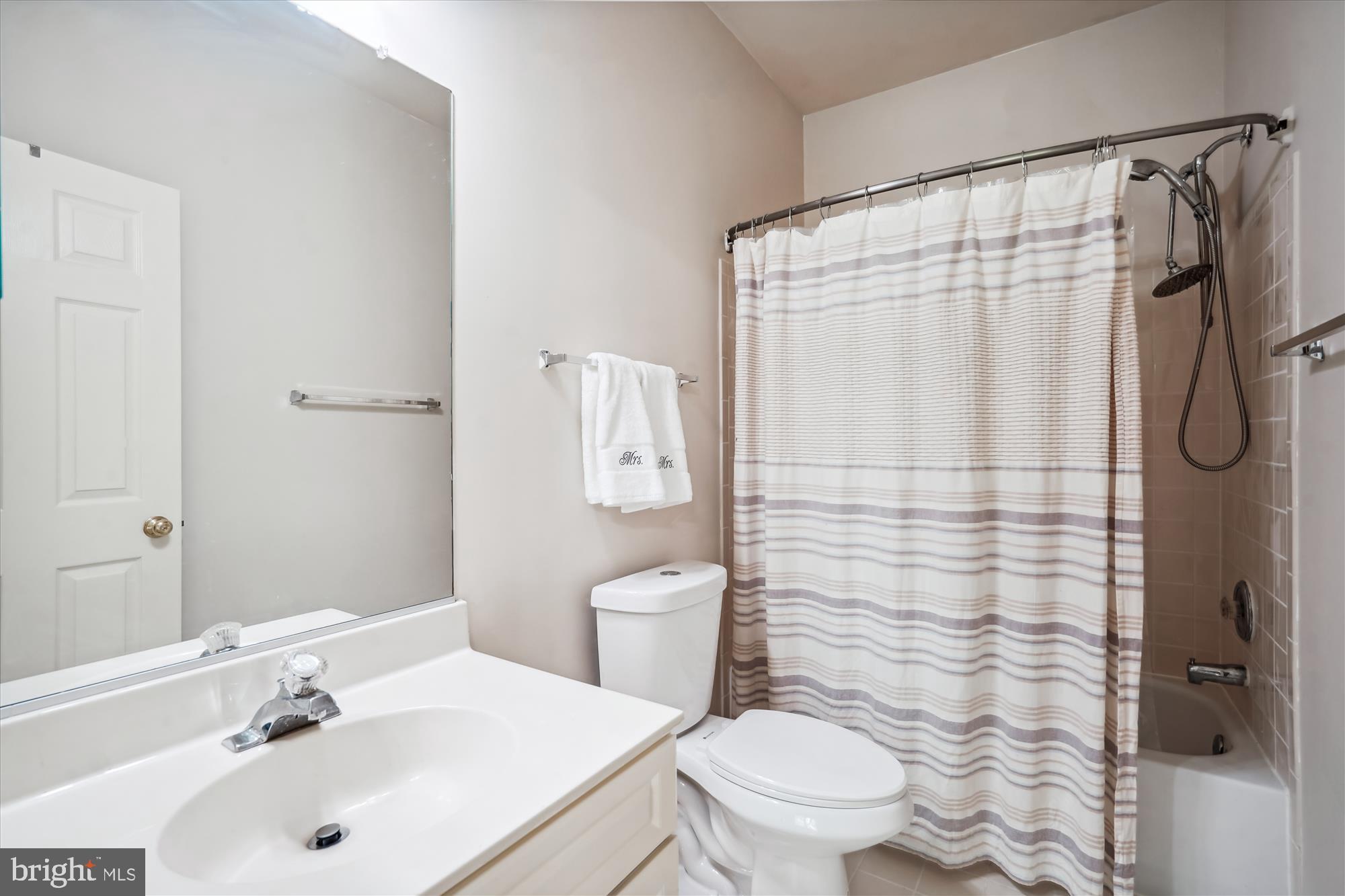 SUMNER LAKE - Residential