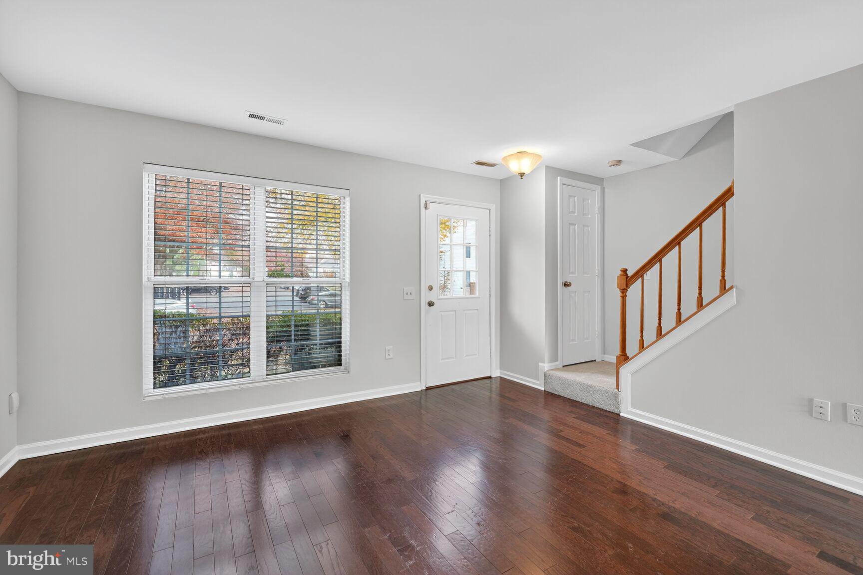 6539 OLD CARRIAGE LANE