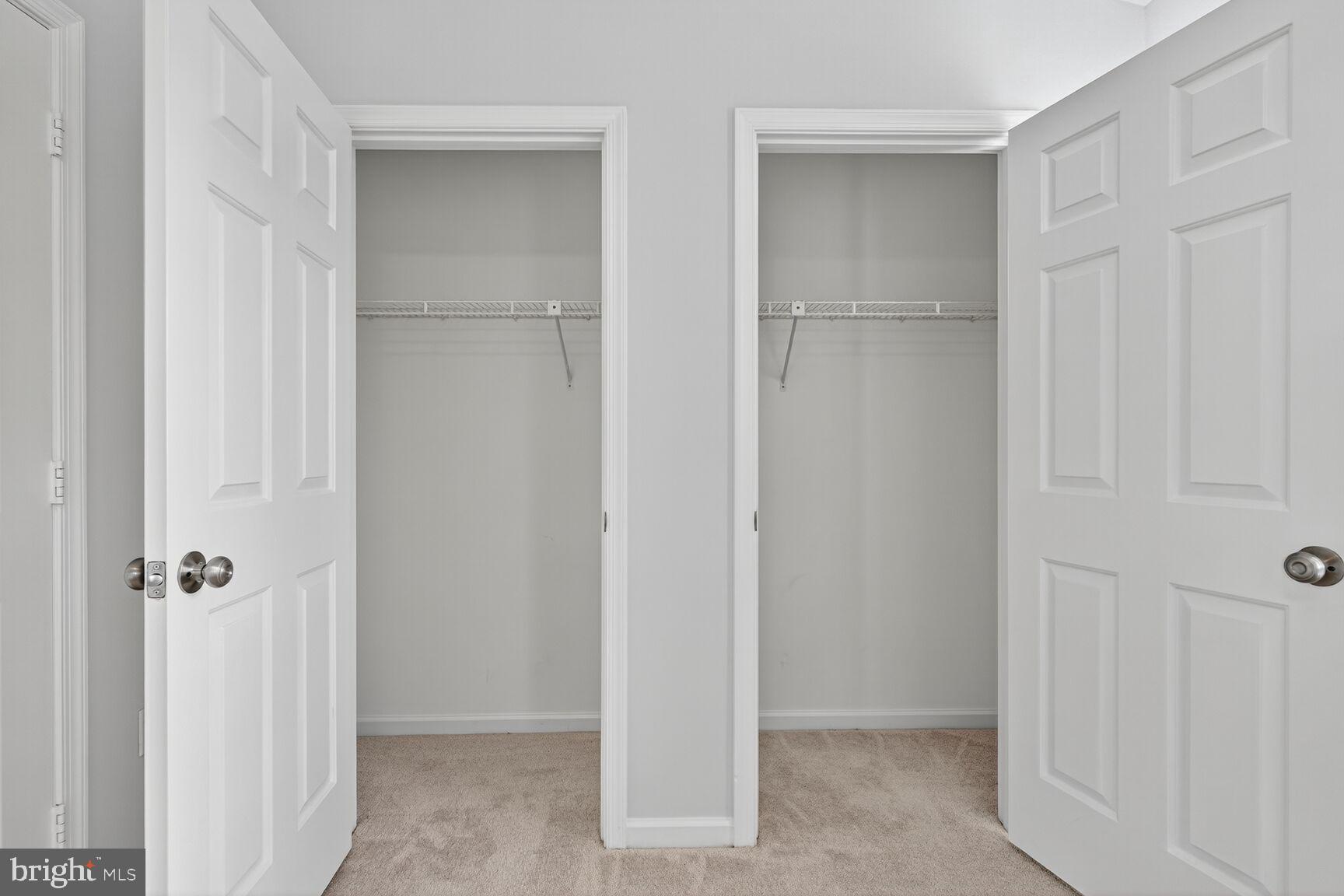 LANDSDOWNE - Residential