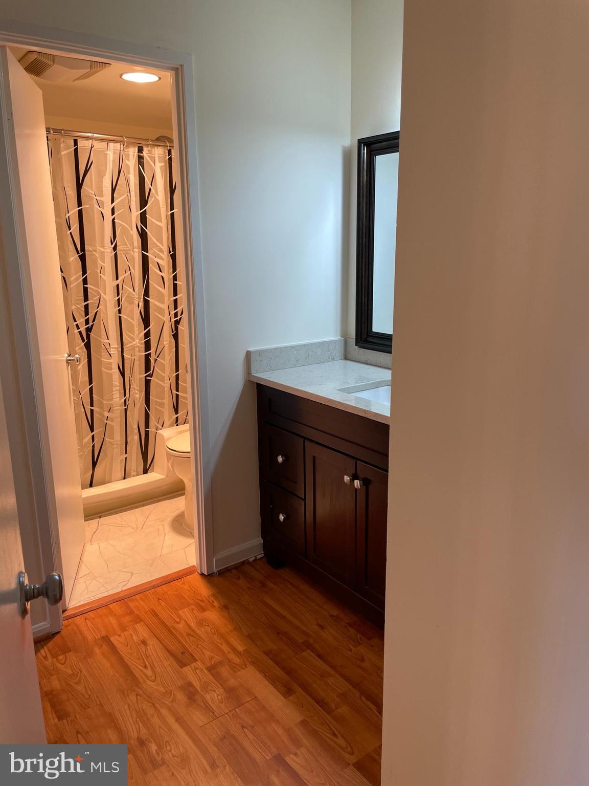 ROTONDA - Residential Lease