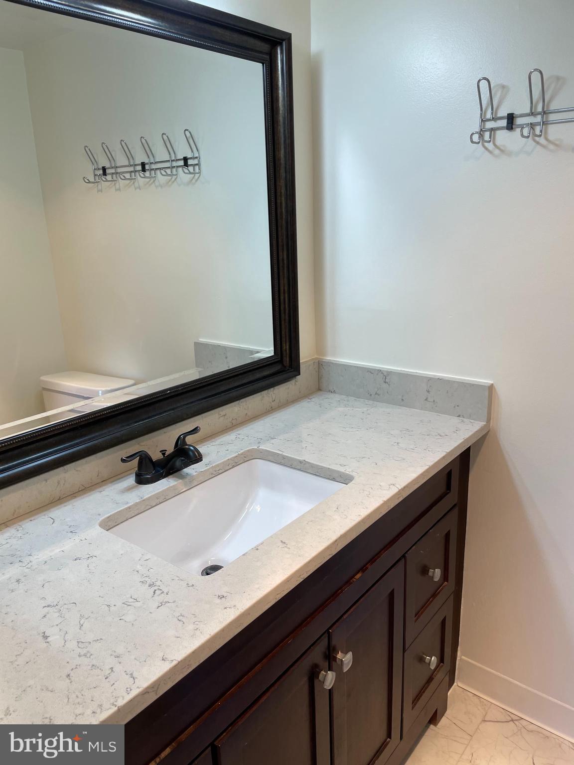 ROTONDA - Residential Lease