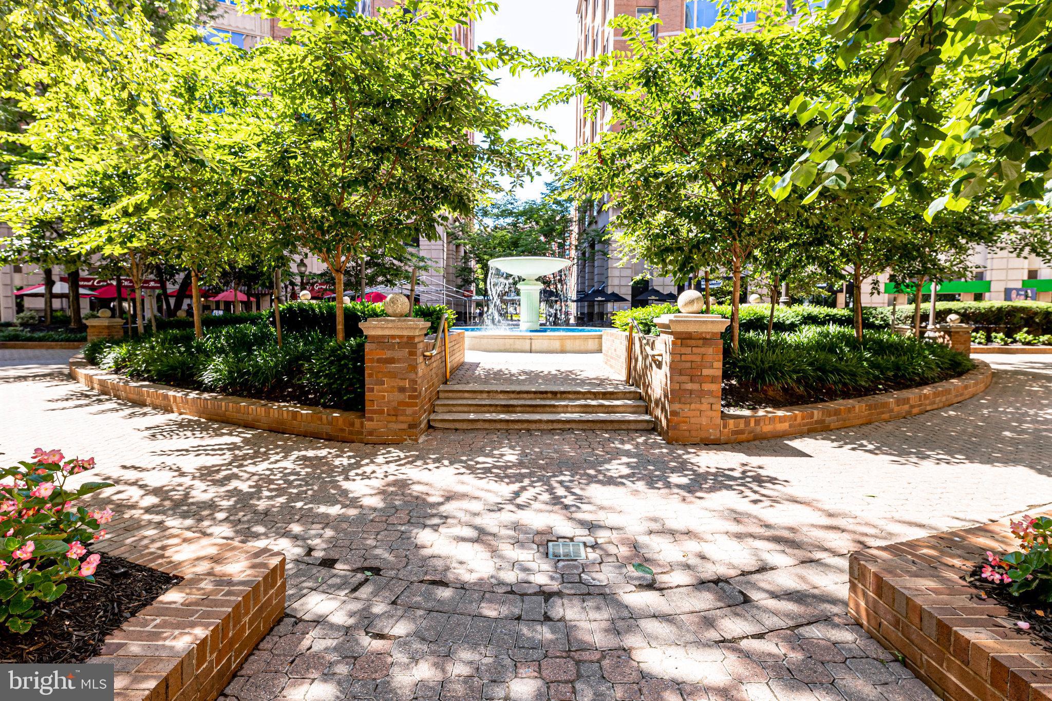 900 N TAYLOR STREET 2105 & #2107