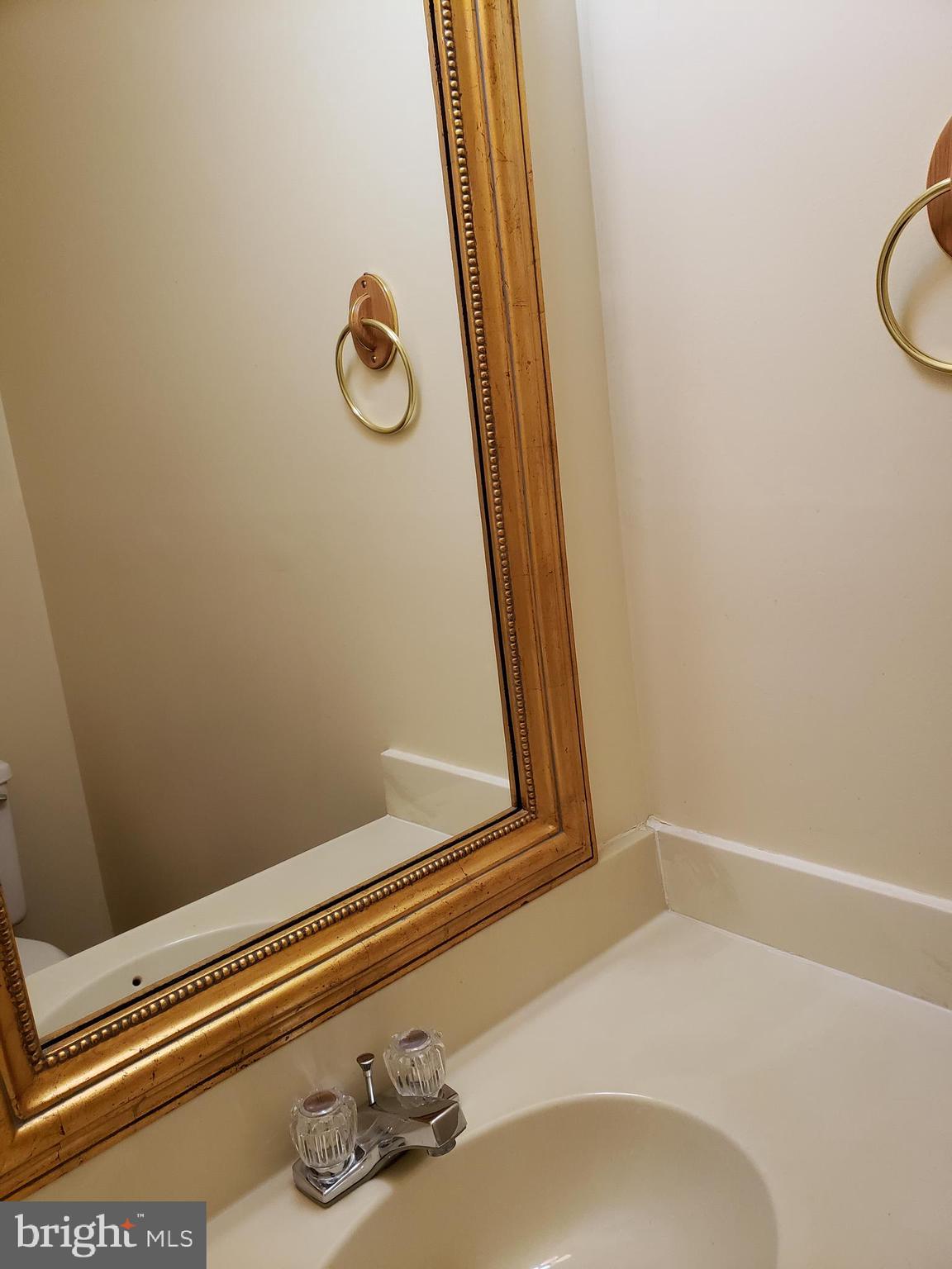 ROCKFIELDS - Residential Lease