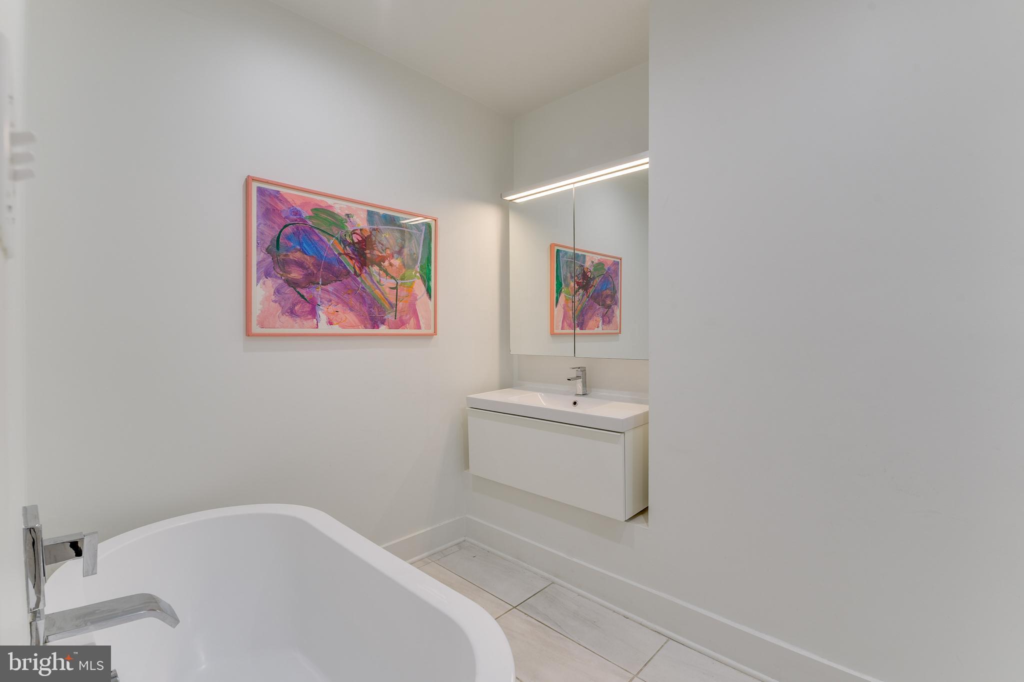 FELLS POINT HISTORIC DISTRICT - Commercial Sale