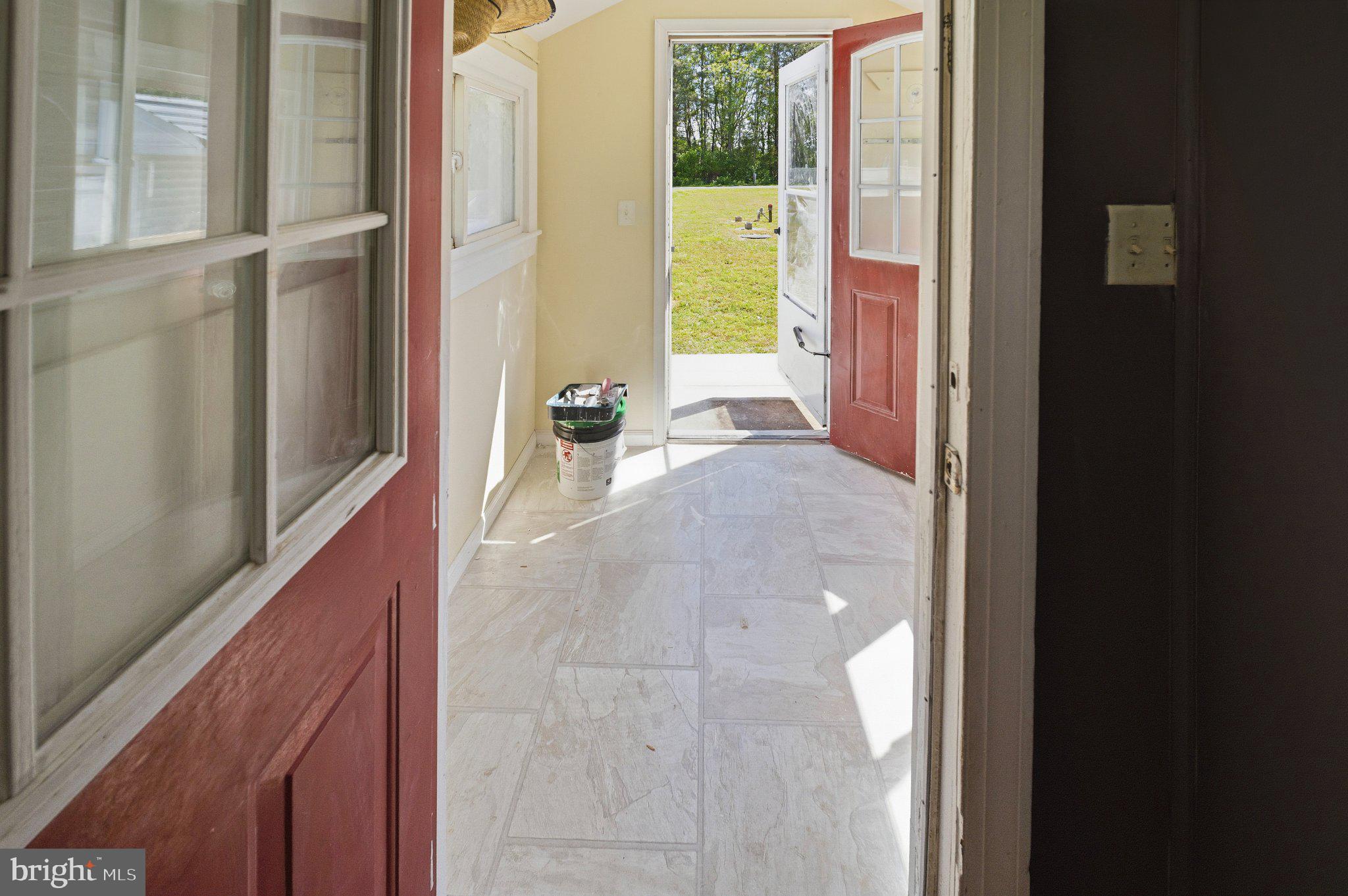 3544 CHATEAU DRIVE