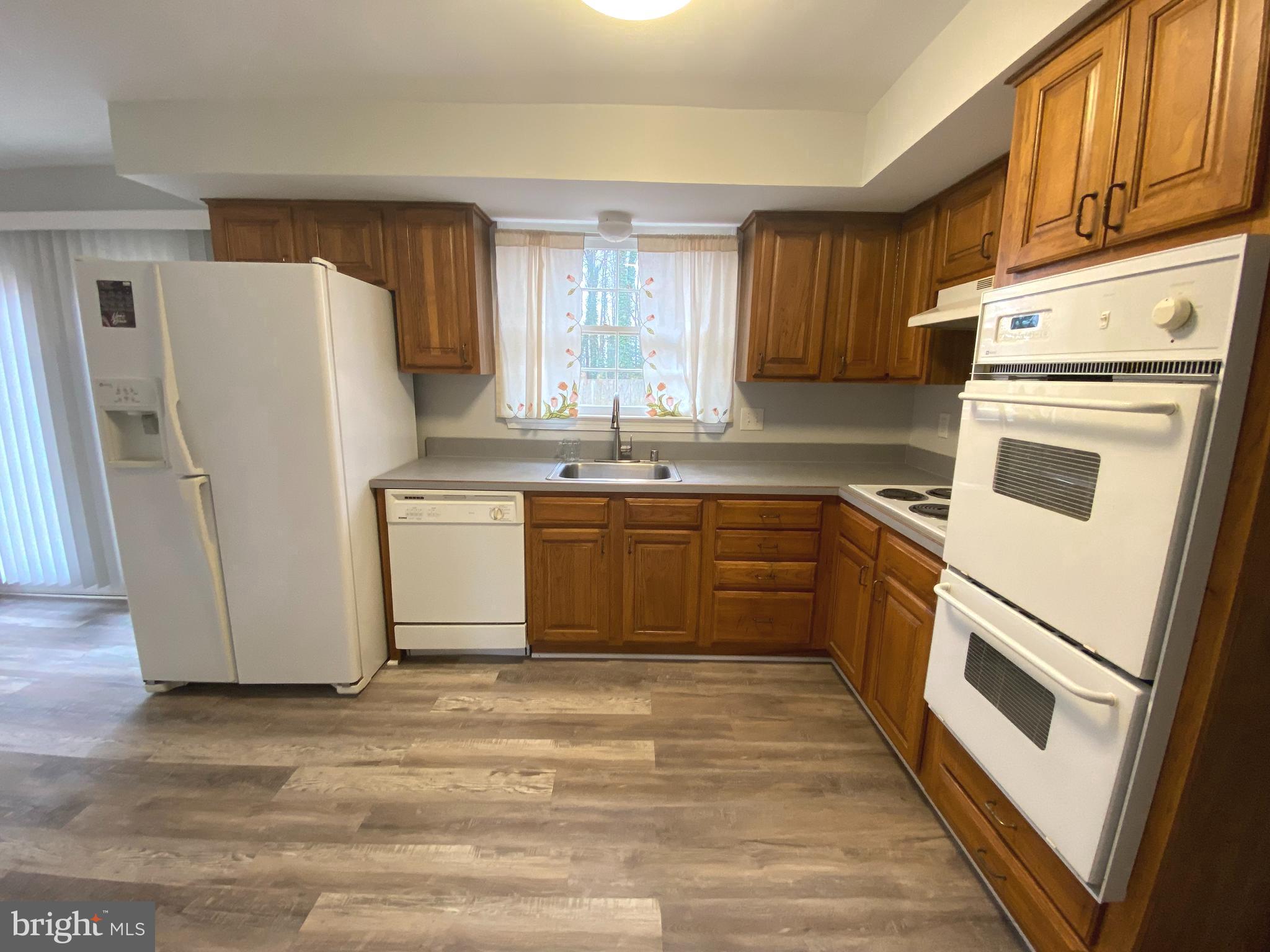 ORANGE HUNT ESTATES - Residential Lease