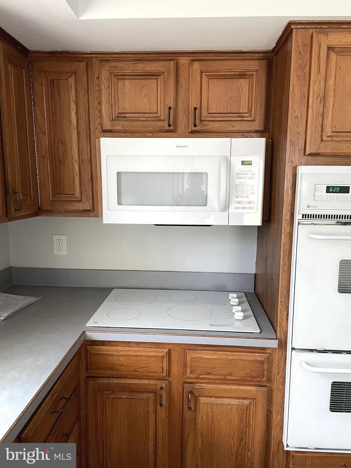 ORANGE HUNT ESTATES - Residential Lease