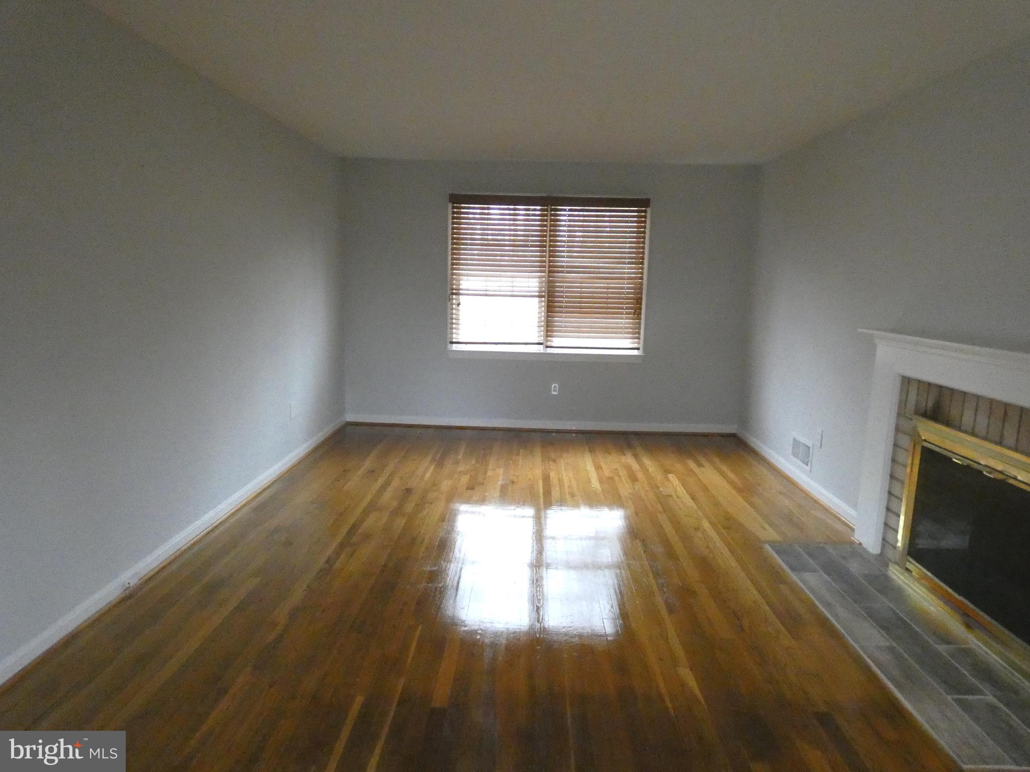 ORANGE HUNT ESTATES - Residential Lease