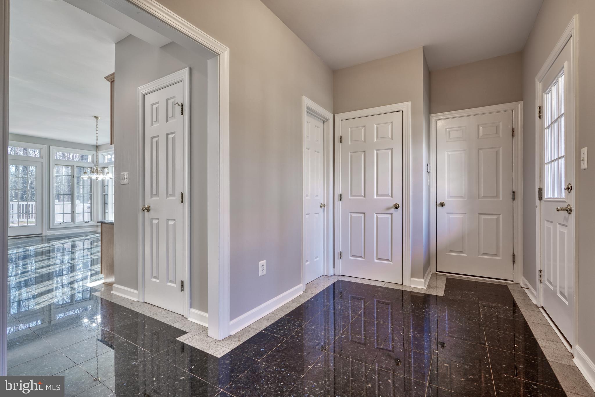 BEAVERBROOK - Residential