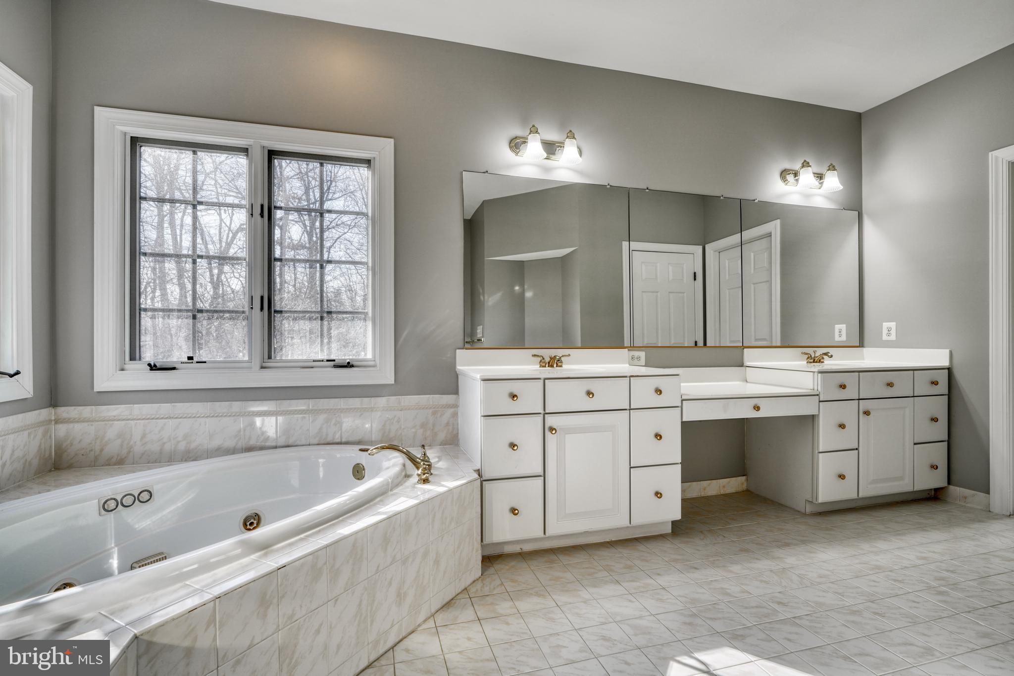 BEAVERBROOK - Residential