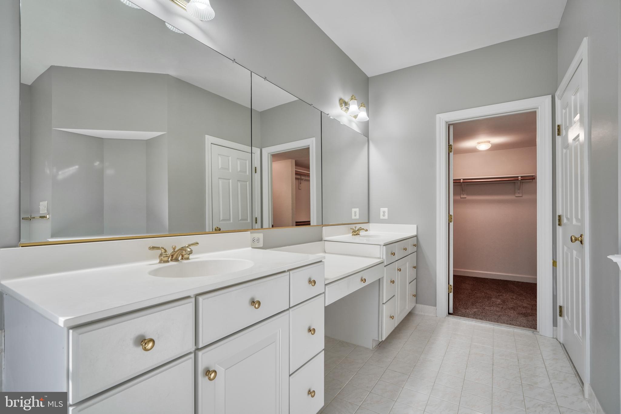 BEAVERBROOK - Residential