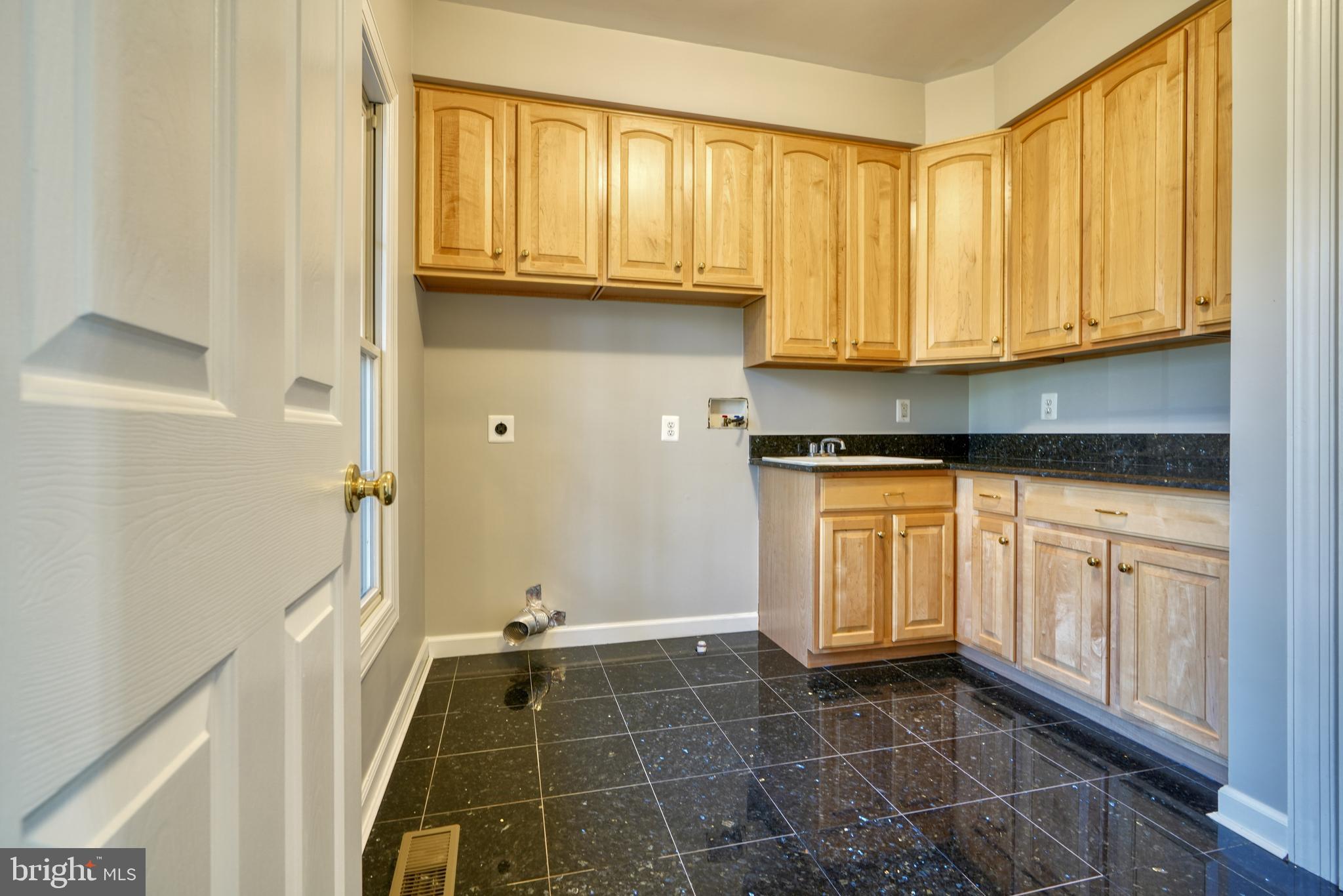 BEAVERBROOK - Residential